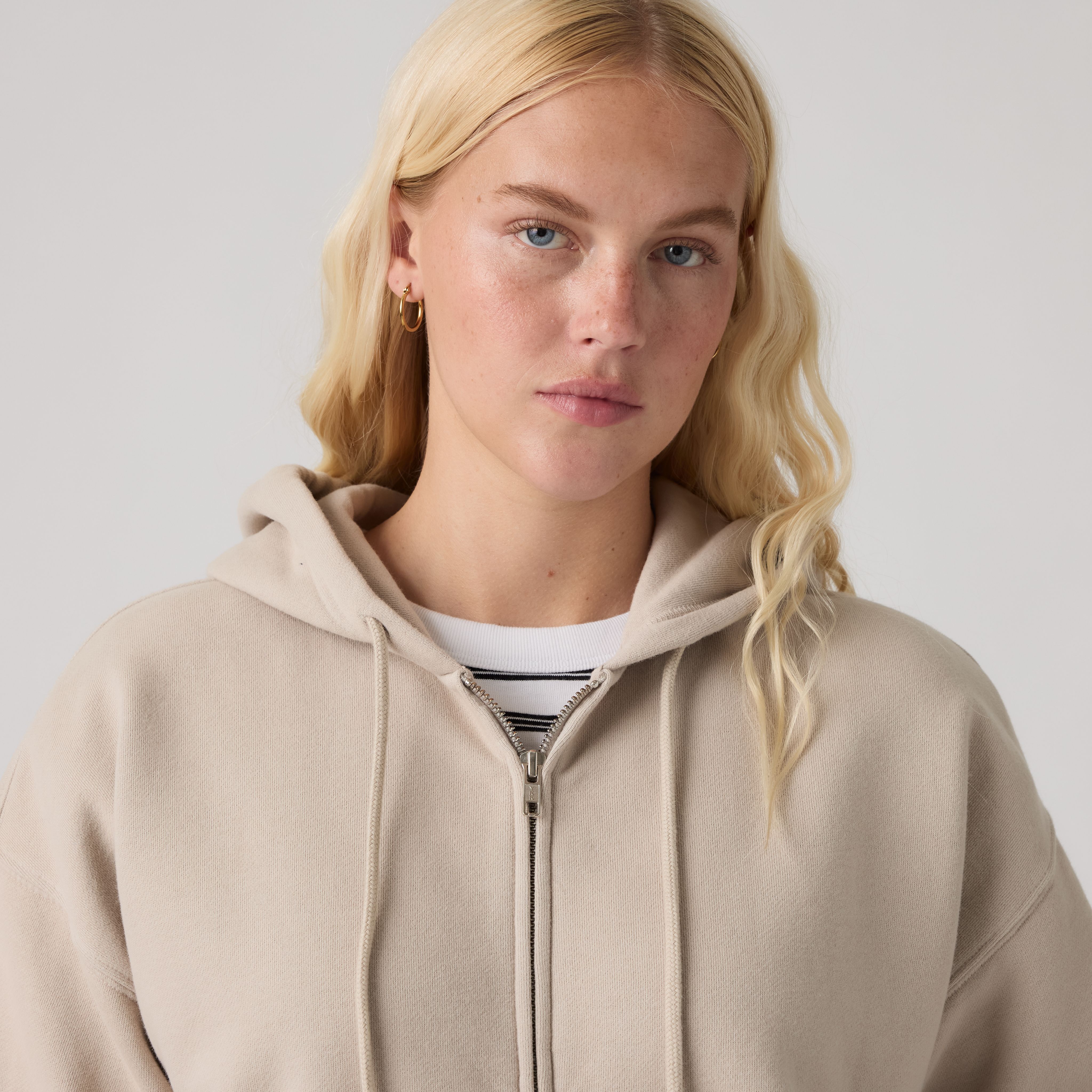 Vintage Garment Dye Relaxed Hoodie 2