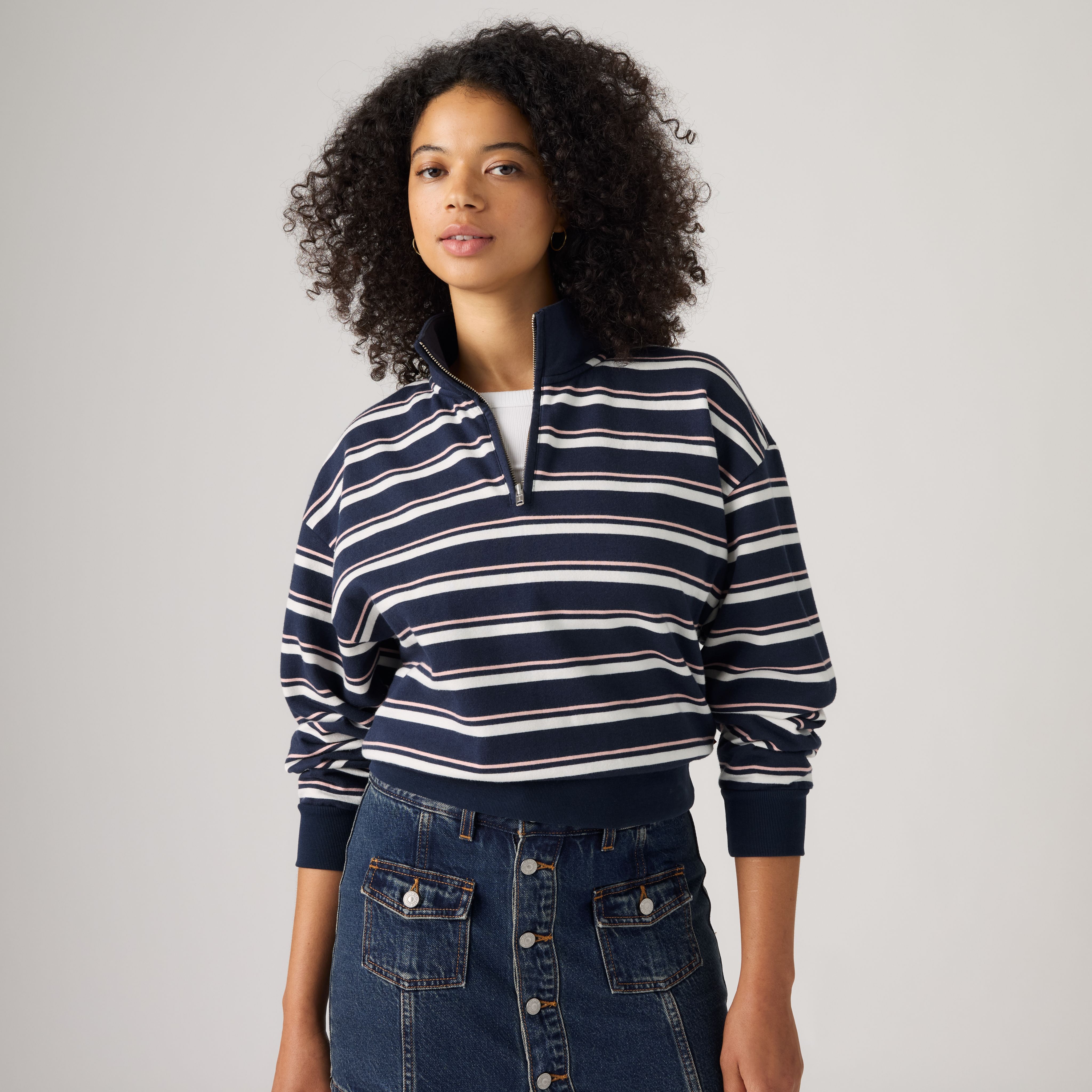 Everyday Quarter Zip Sweatshirt 2