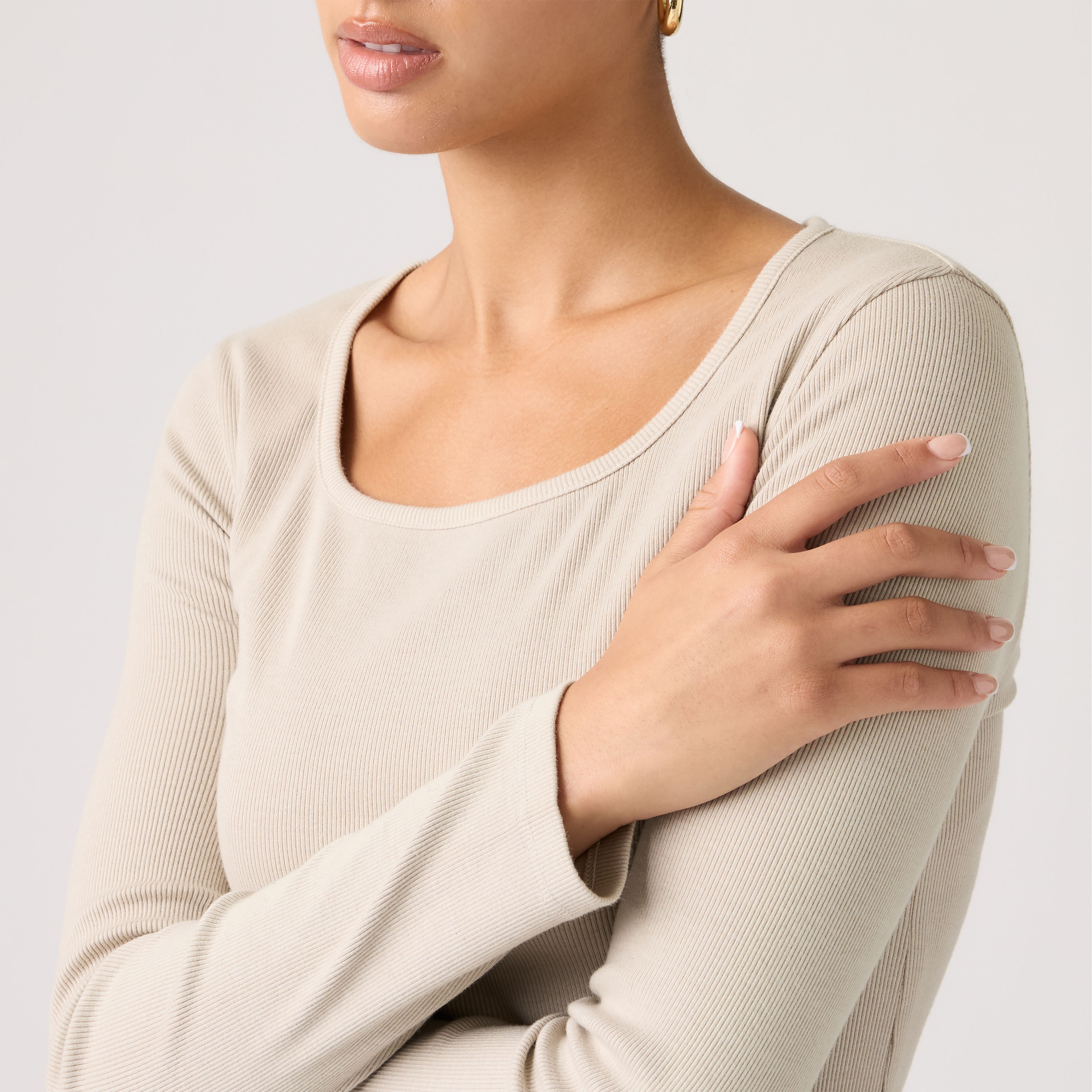 Essential Squared Neck Long Sleeve Top 4