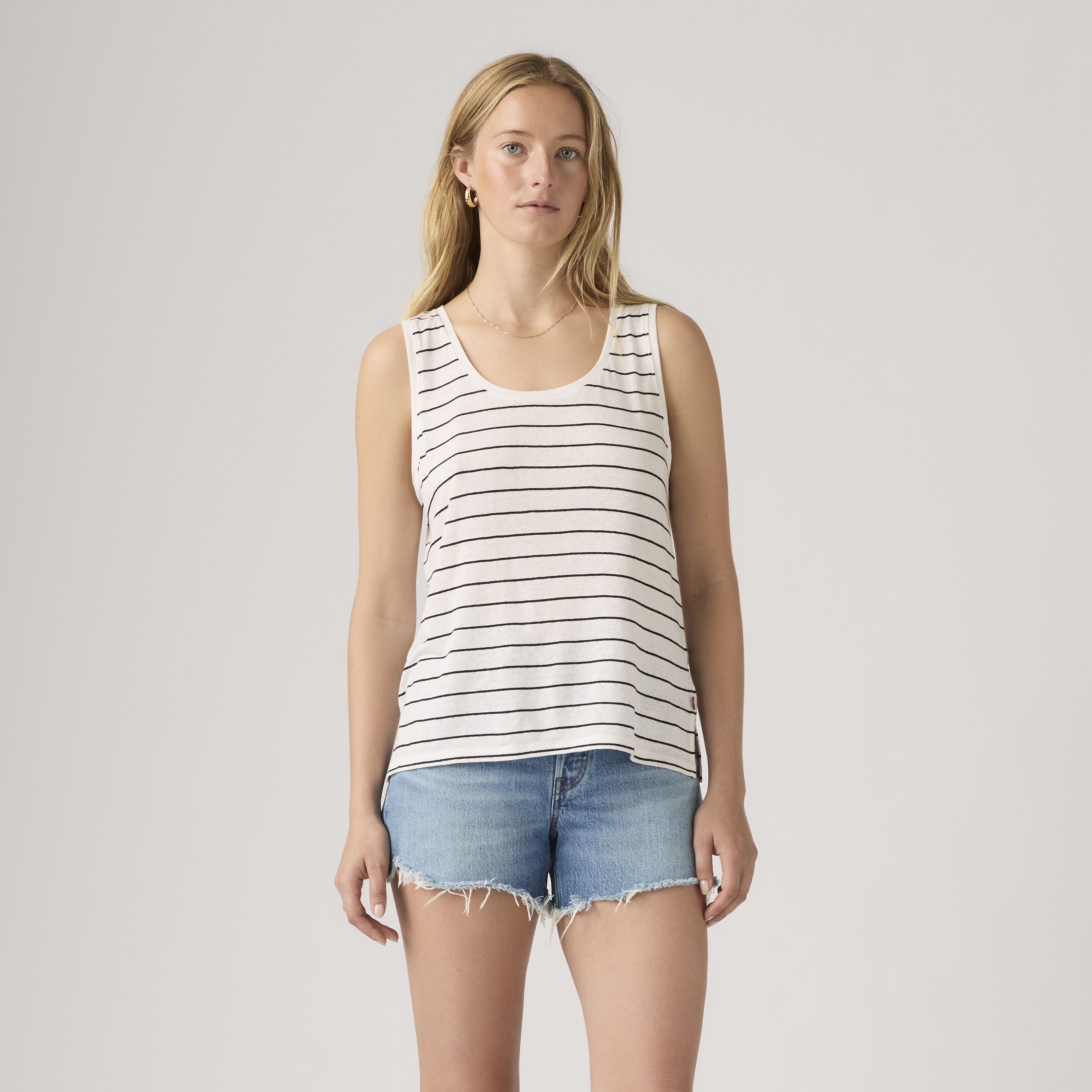 Lori Linen Scoop Tank 11