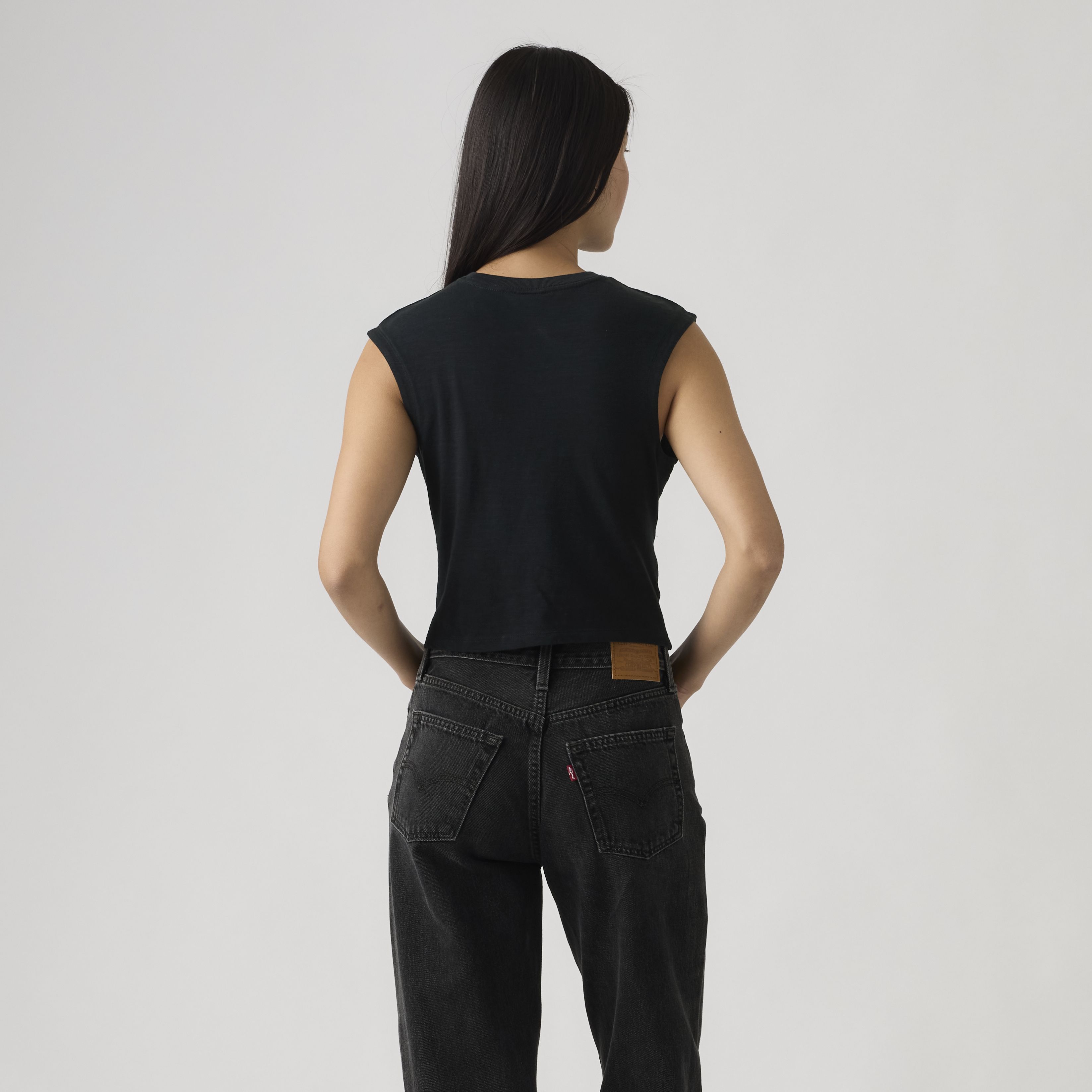 T-shirt à nœud Jemma 4