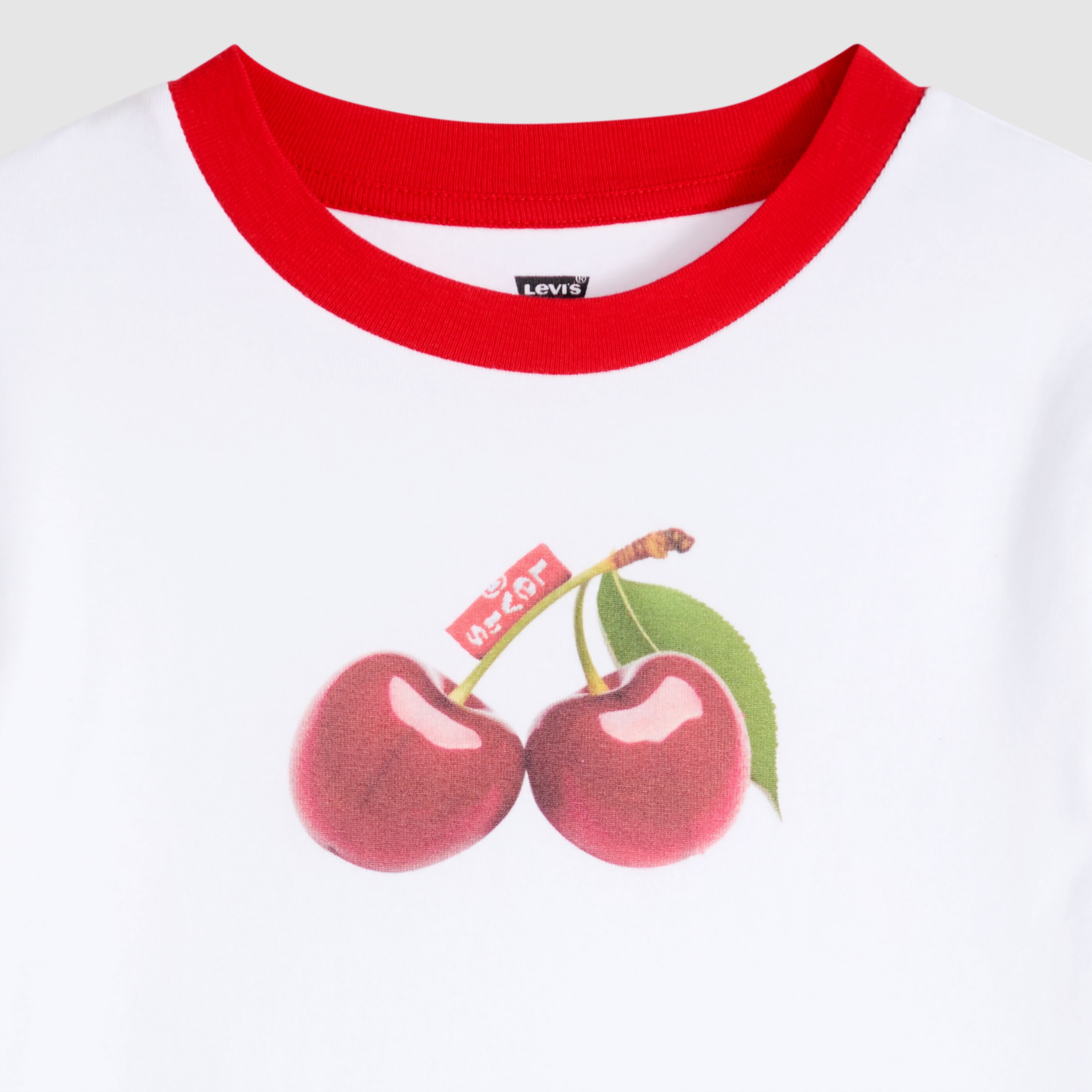 Essential Graphic Sporty Tee 6