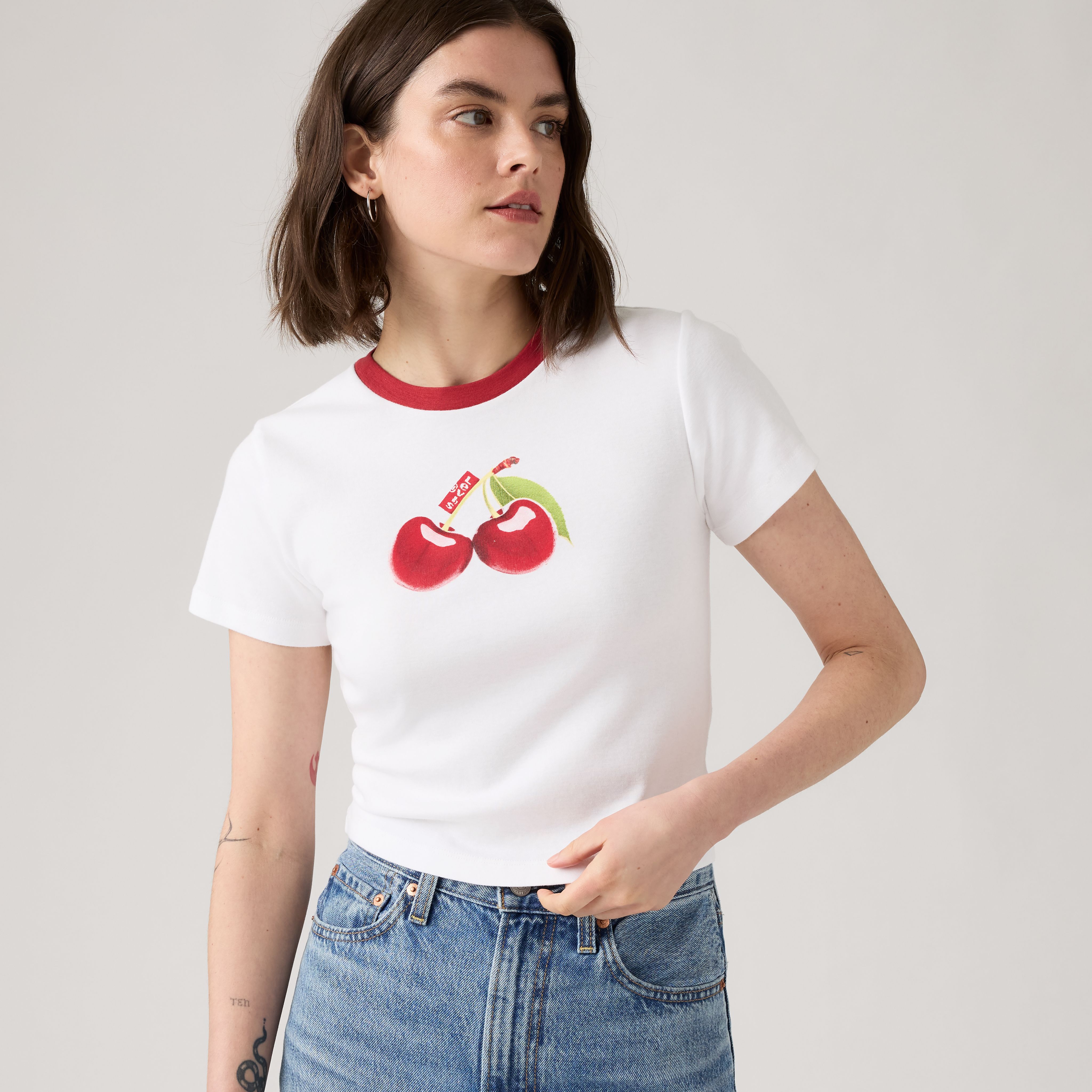 Essential Graphic Sporty Tee 1