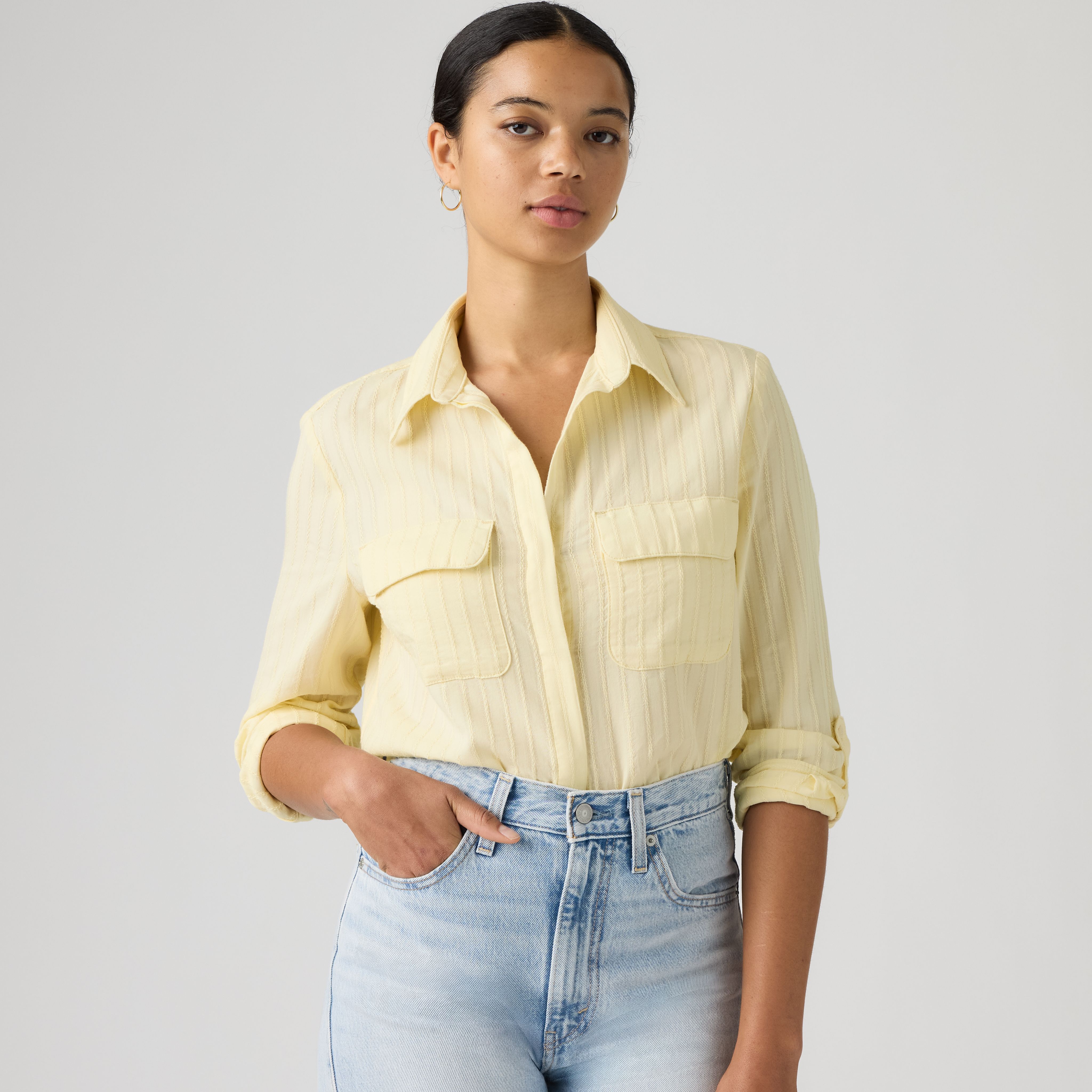 Cropped Harlie Shirt 1