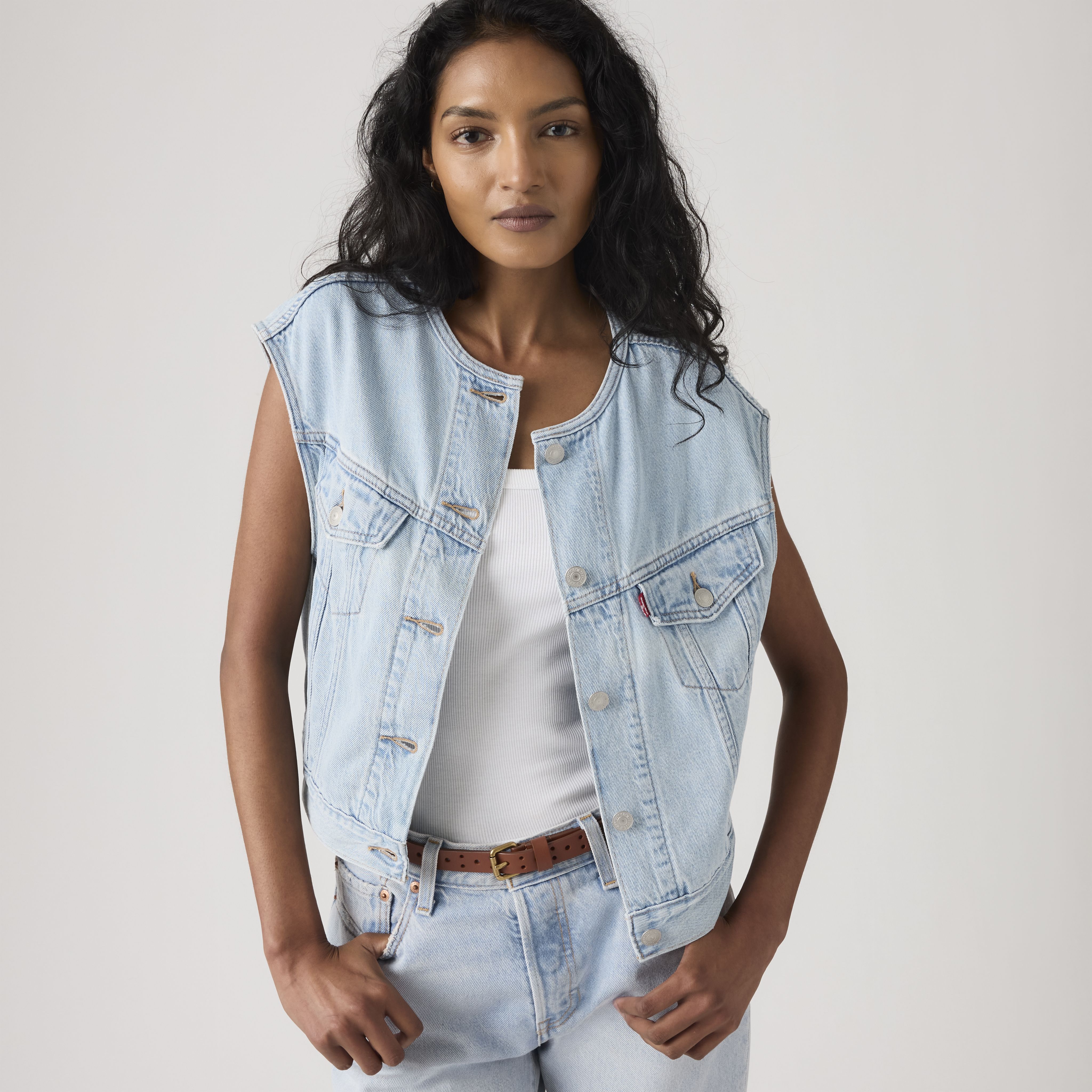 90s Shrunken Collarless Vest 1