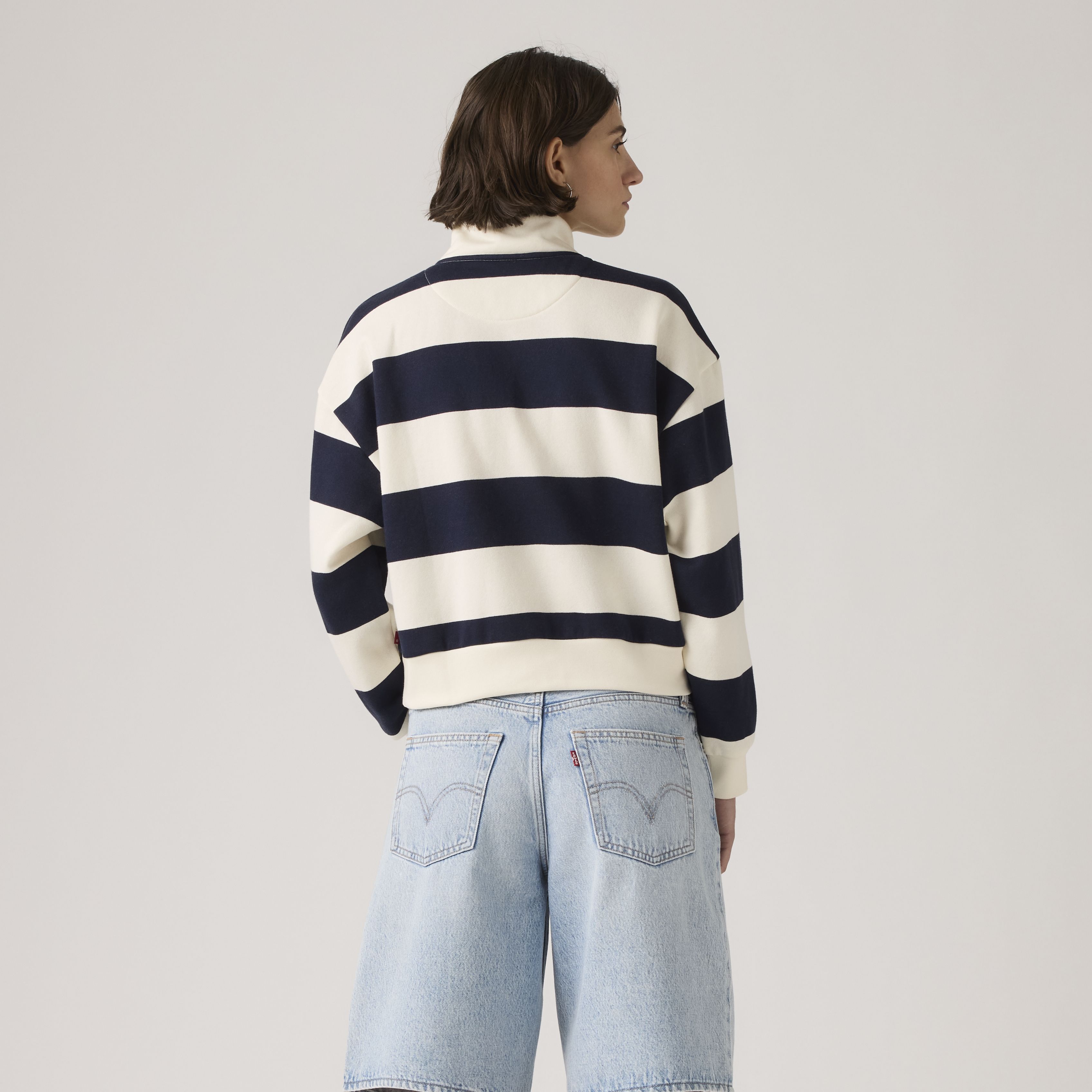 Graphic Everyday 1/4 Zip Sweatshirt 4