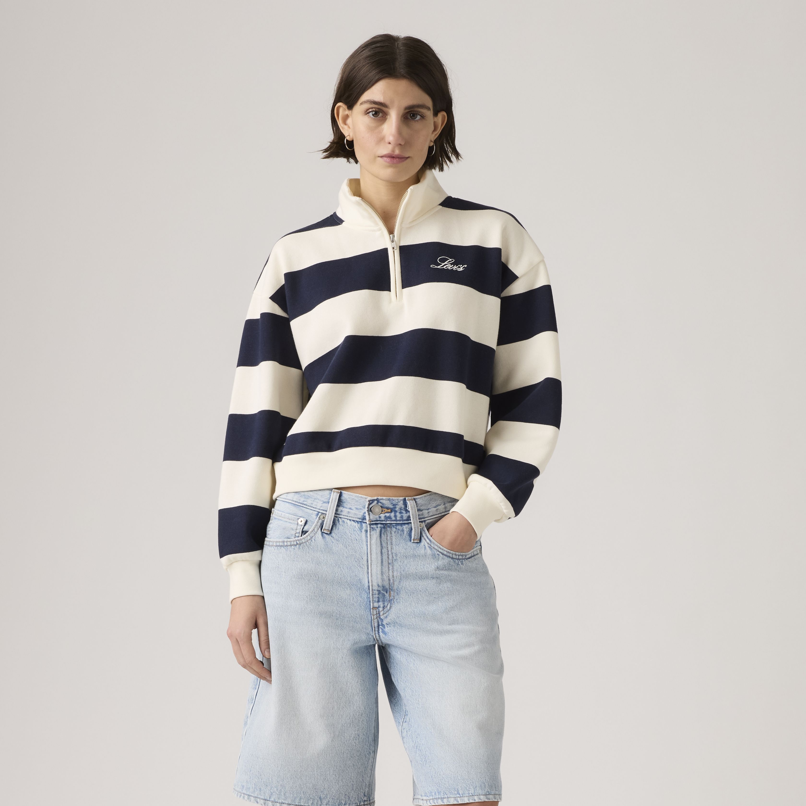 Graphic Everyday 1/4 Zip Sweatshirt 3