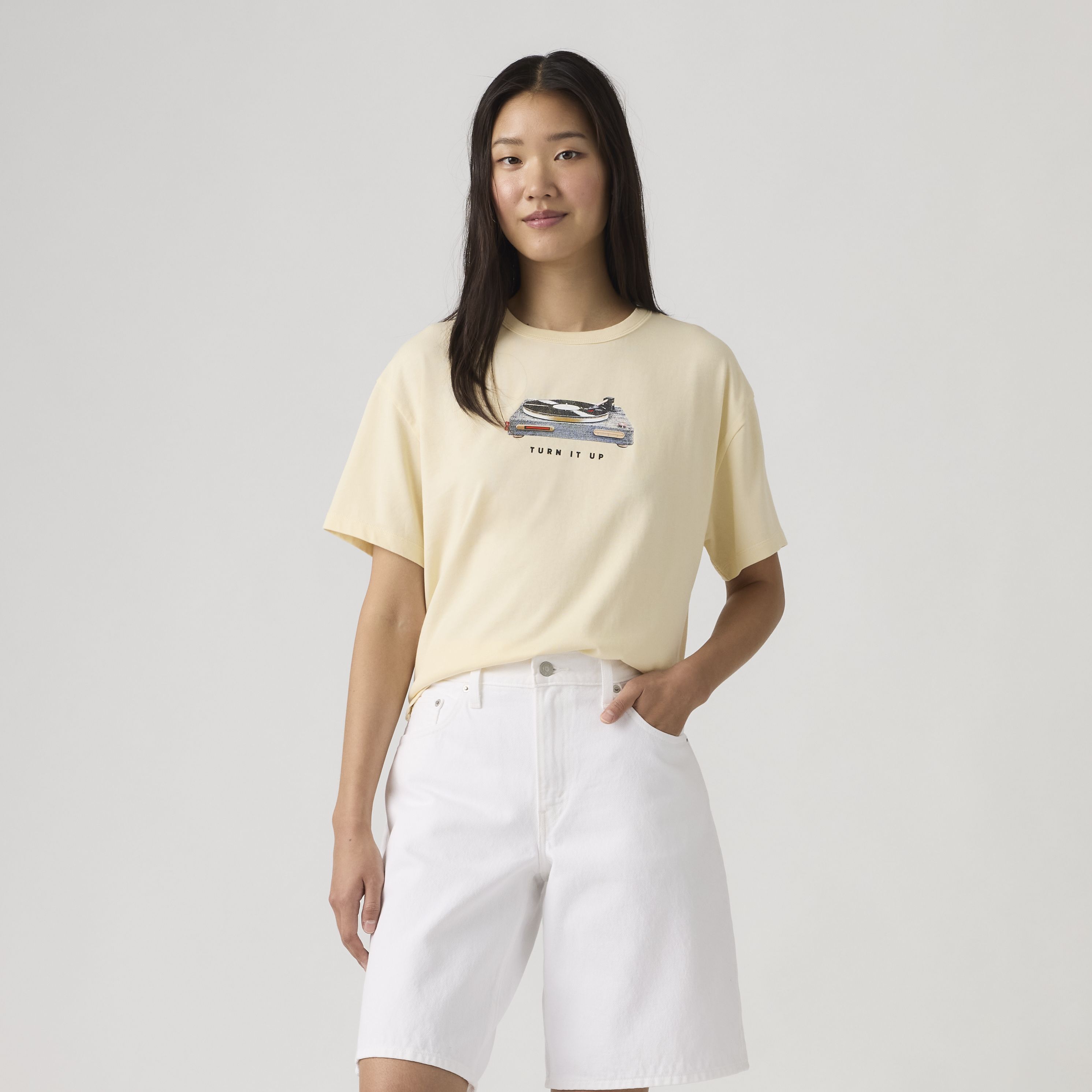 Graphic Vintage Short Sleeve Tee 11