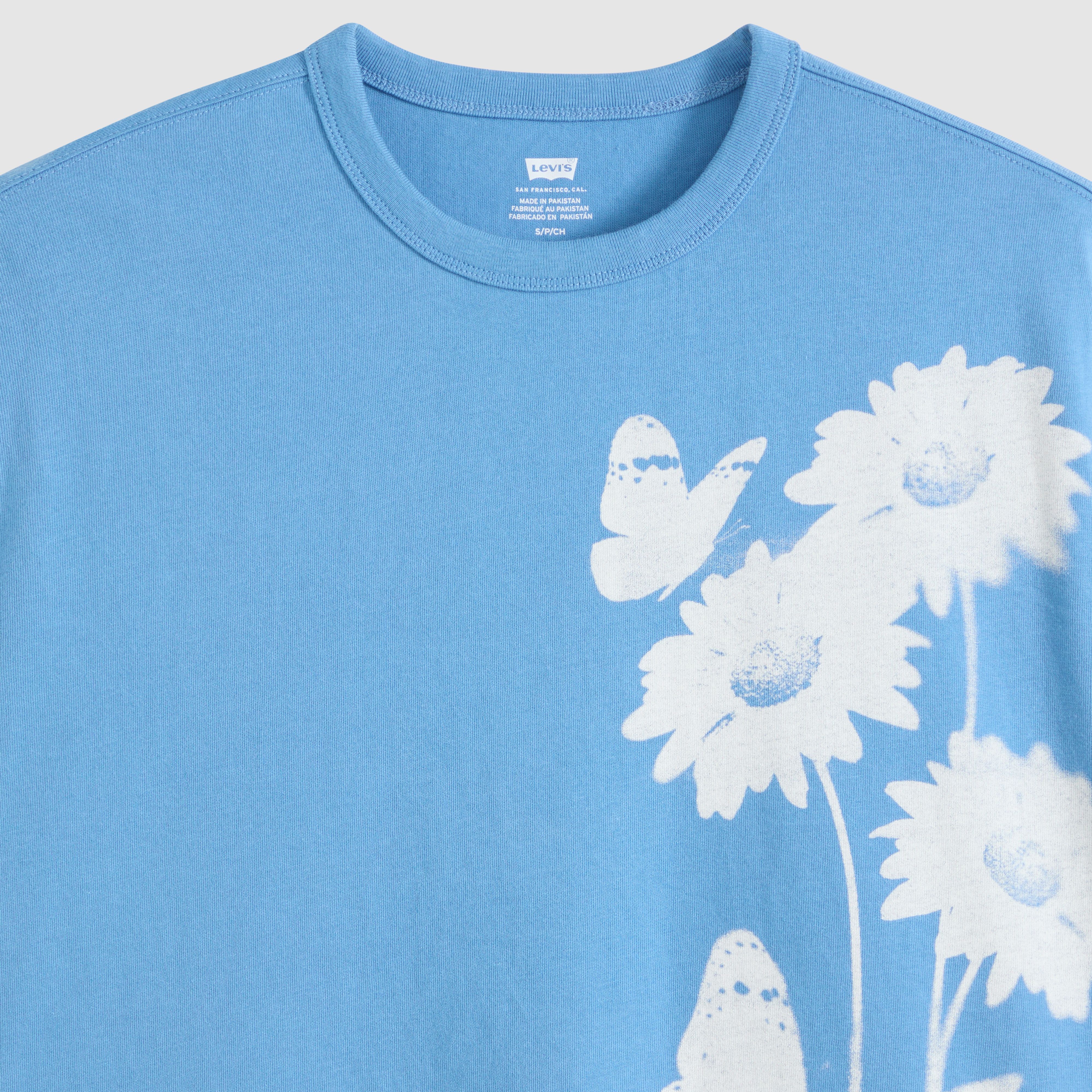 Graphic Vintage Tee 6