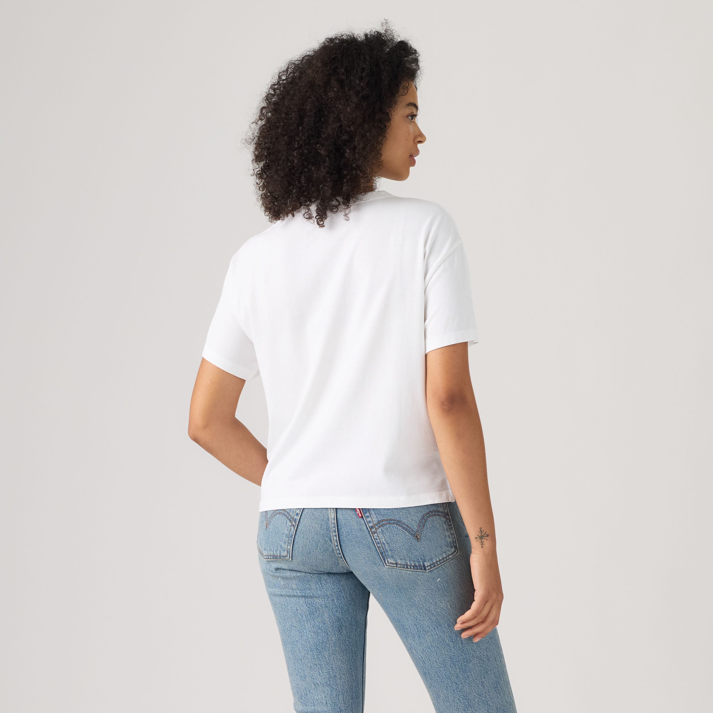 Graphic Vintage Tee 4