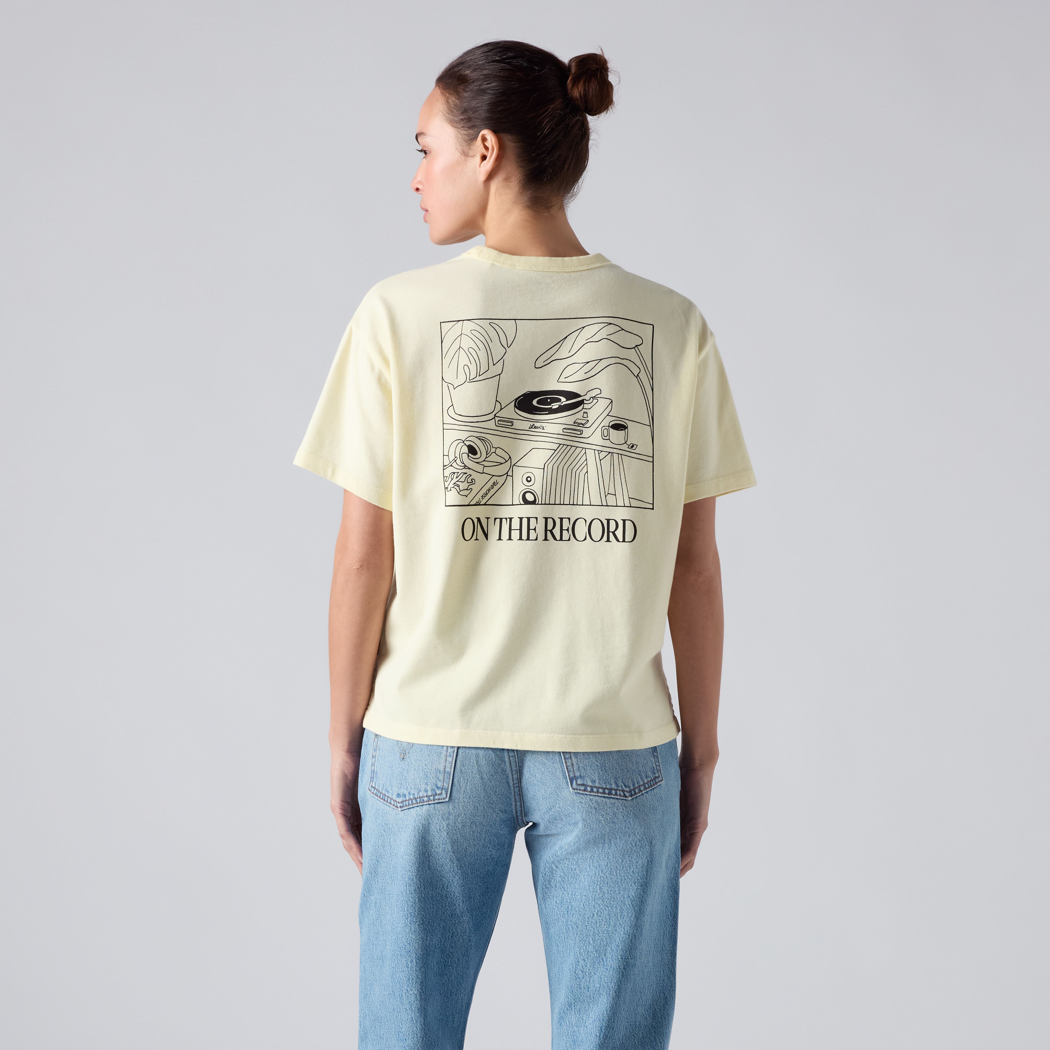 Graphic Vintage Tee 4