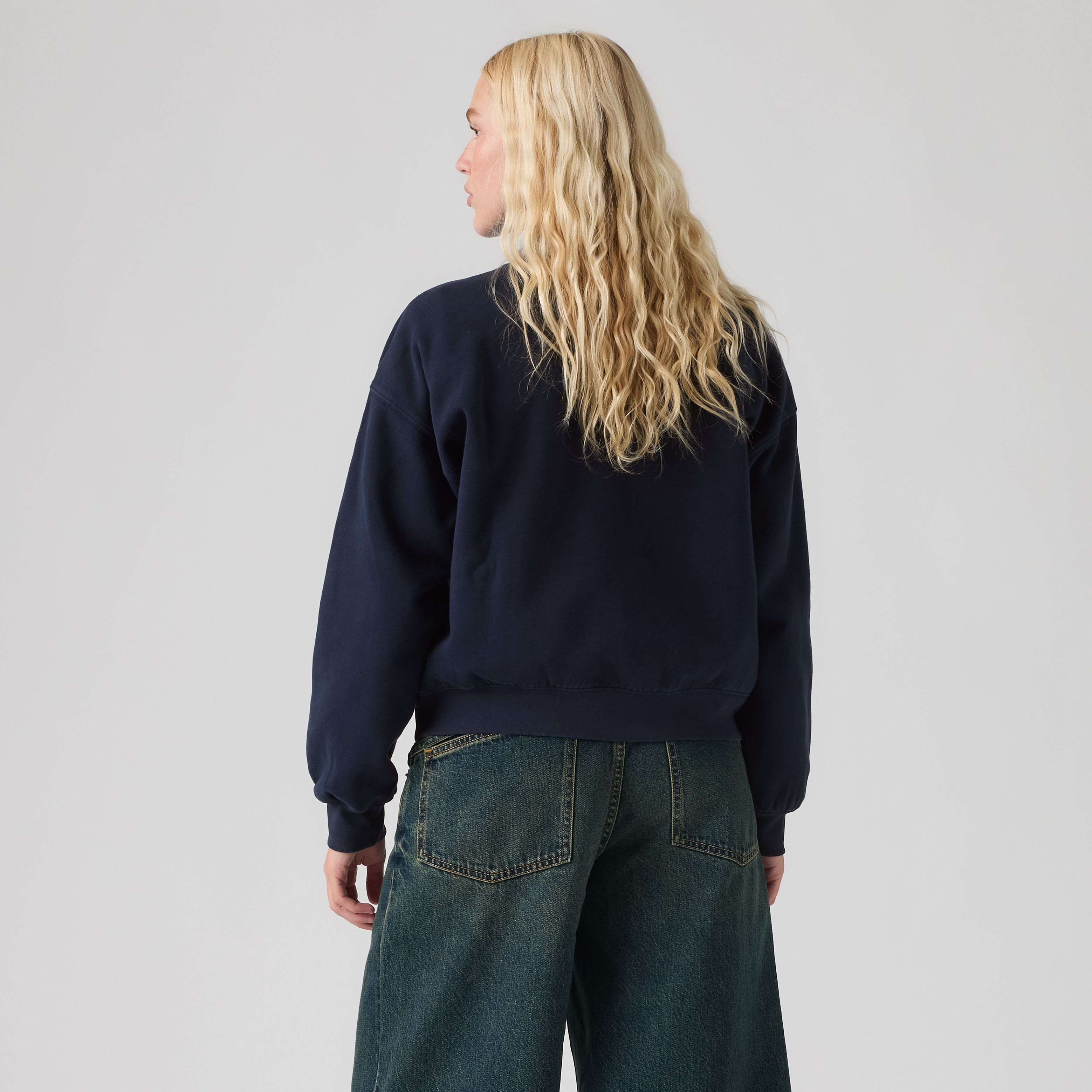 Graphic Vintage Boxy Sweatshirt 4