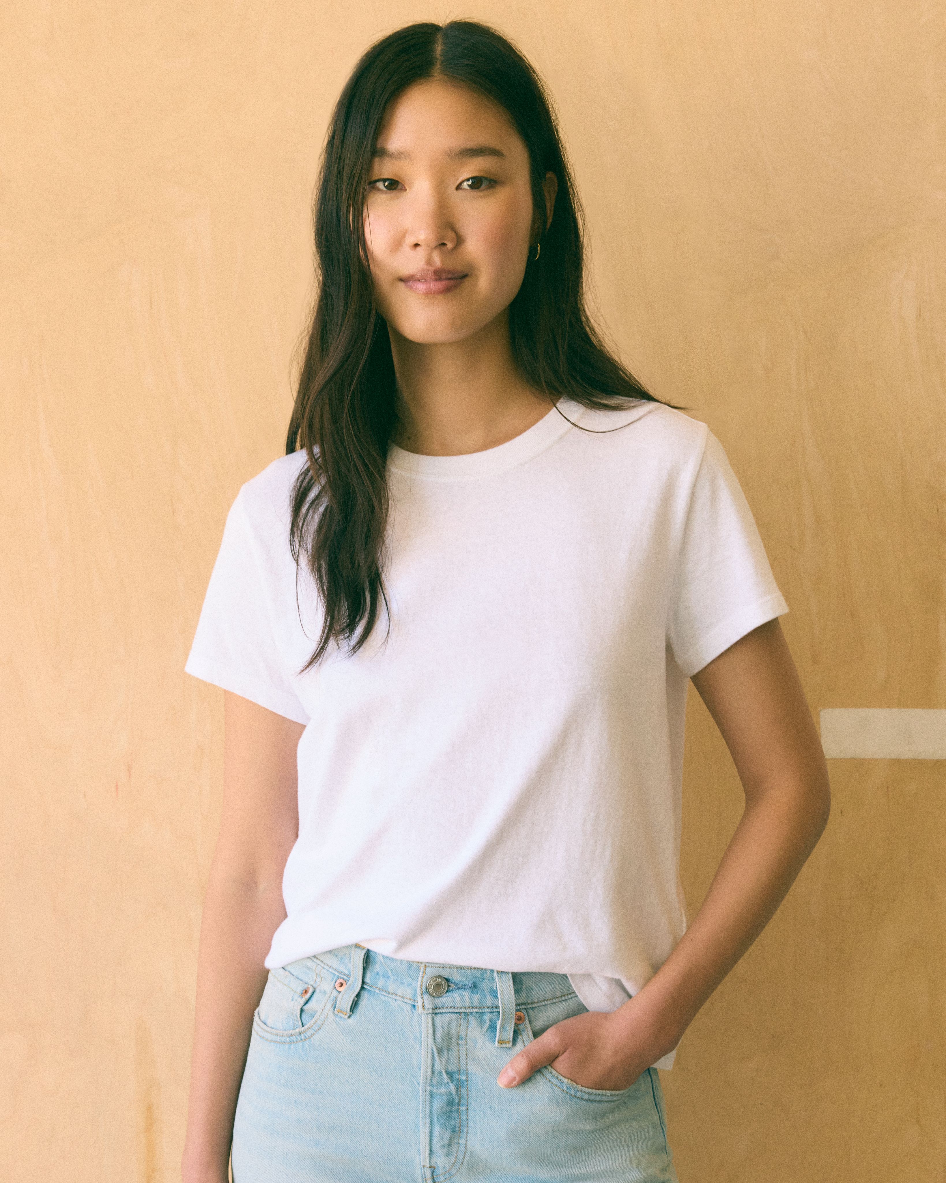 Female model wearing slub tee