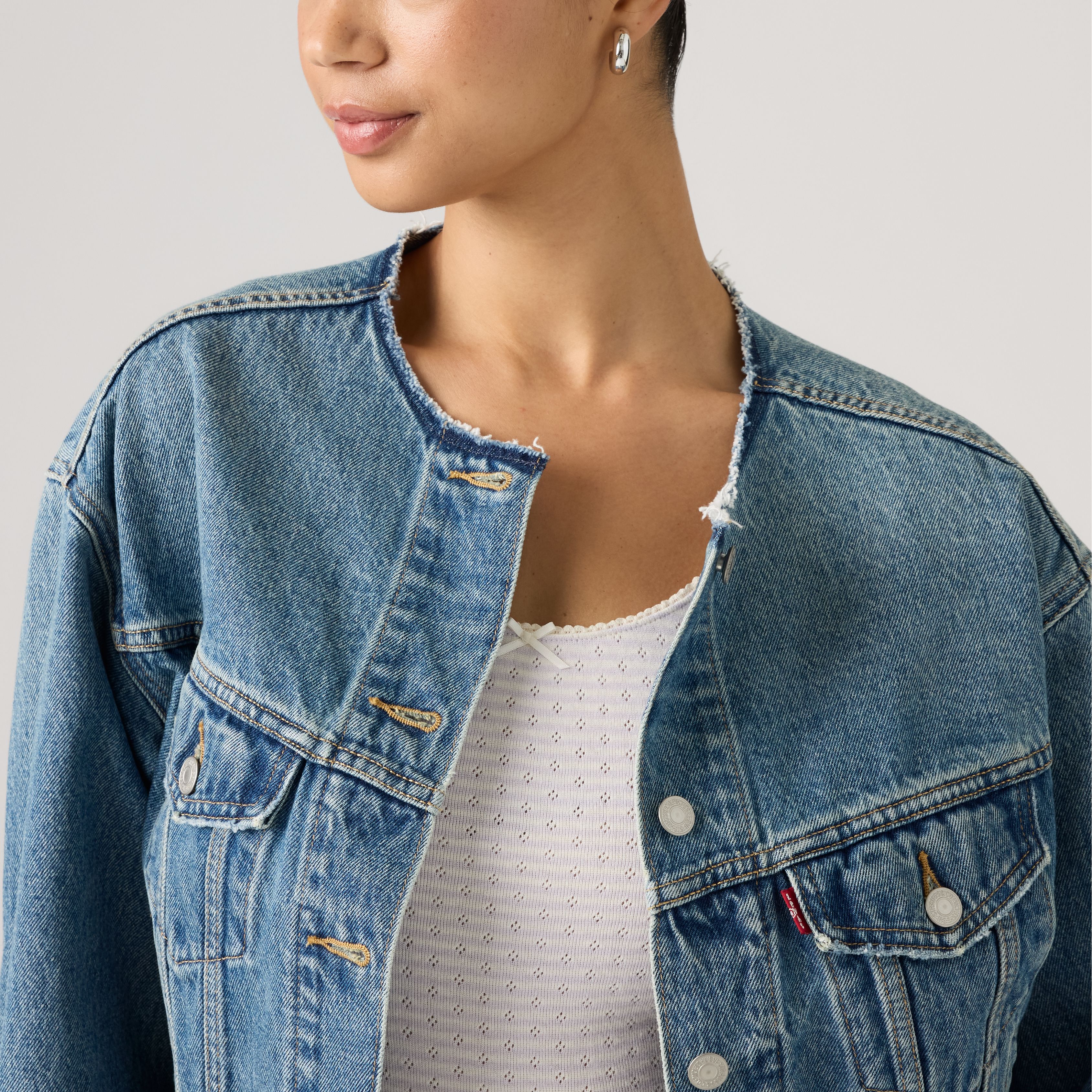 90s Collarless Cropped Trucker Jacket 2