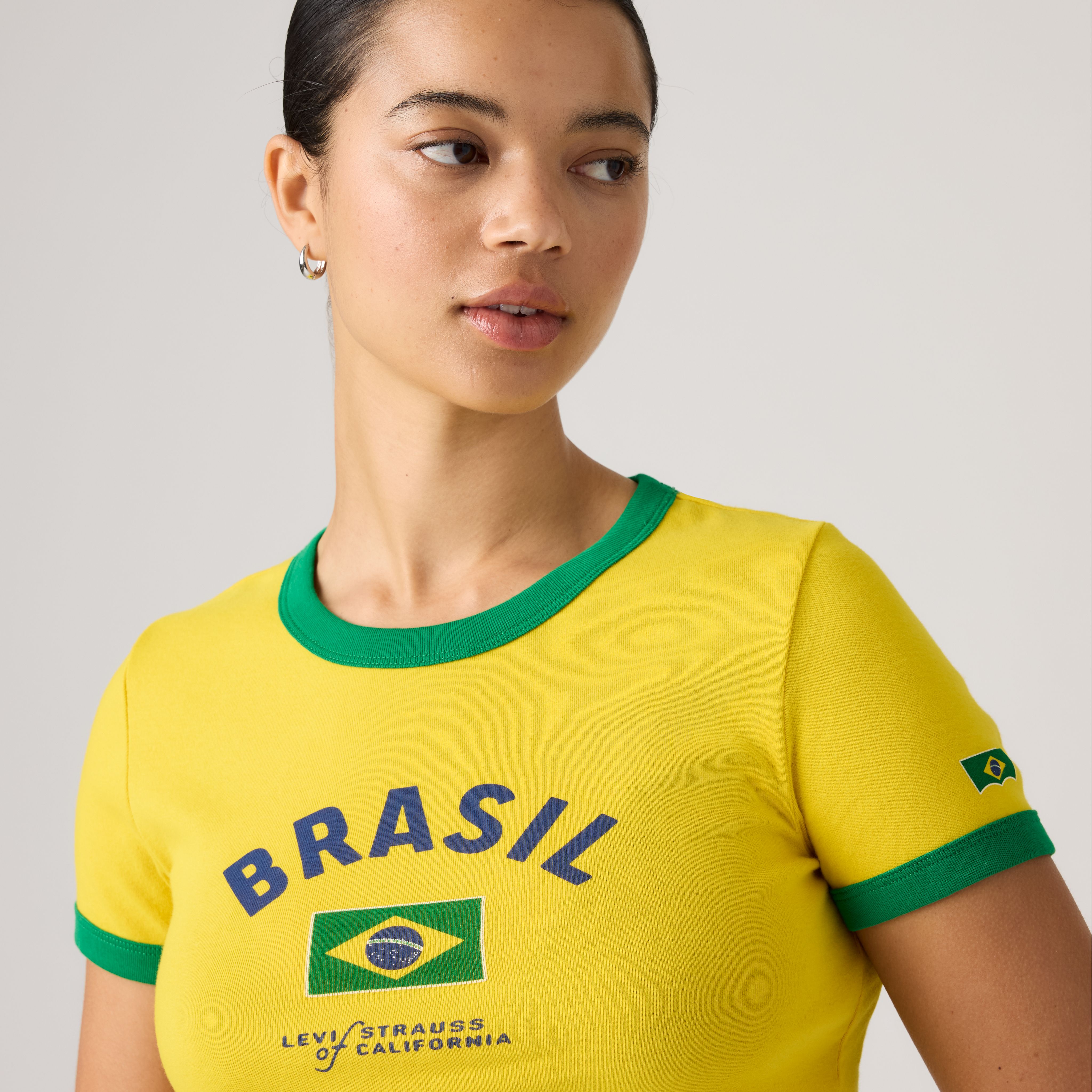 T-shirt Ringer da donna Levi's® Brasile 2