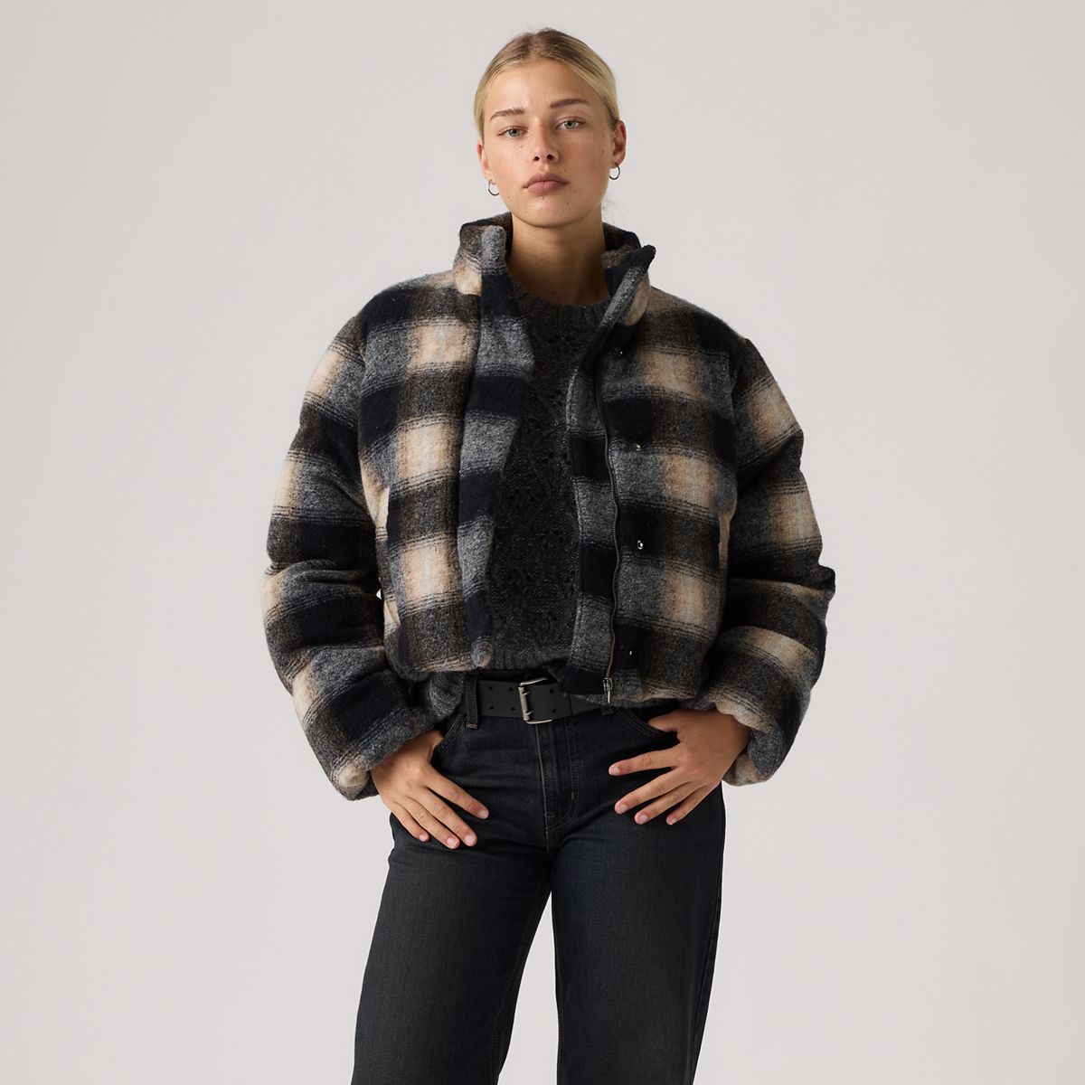 Brynn Cropped Puffer Jacket — Tessa Shadow Plaid Anthracite Night - Brown