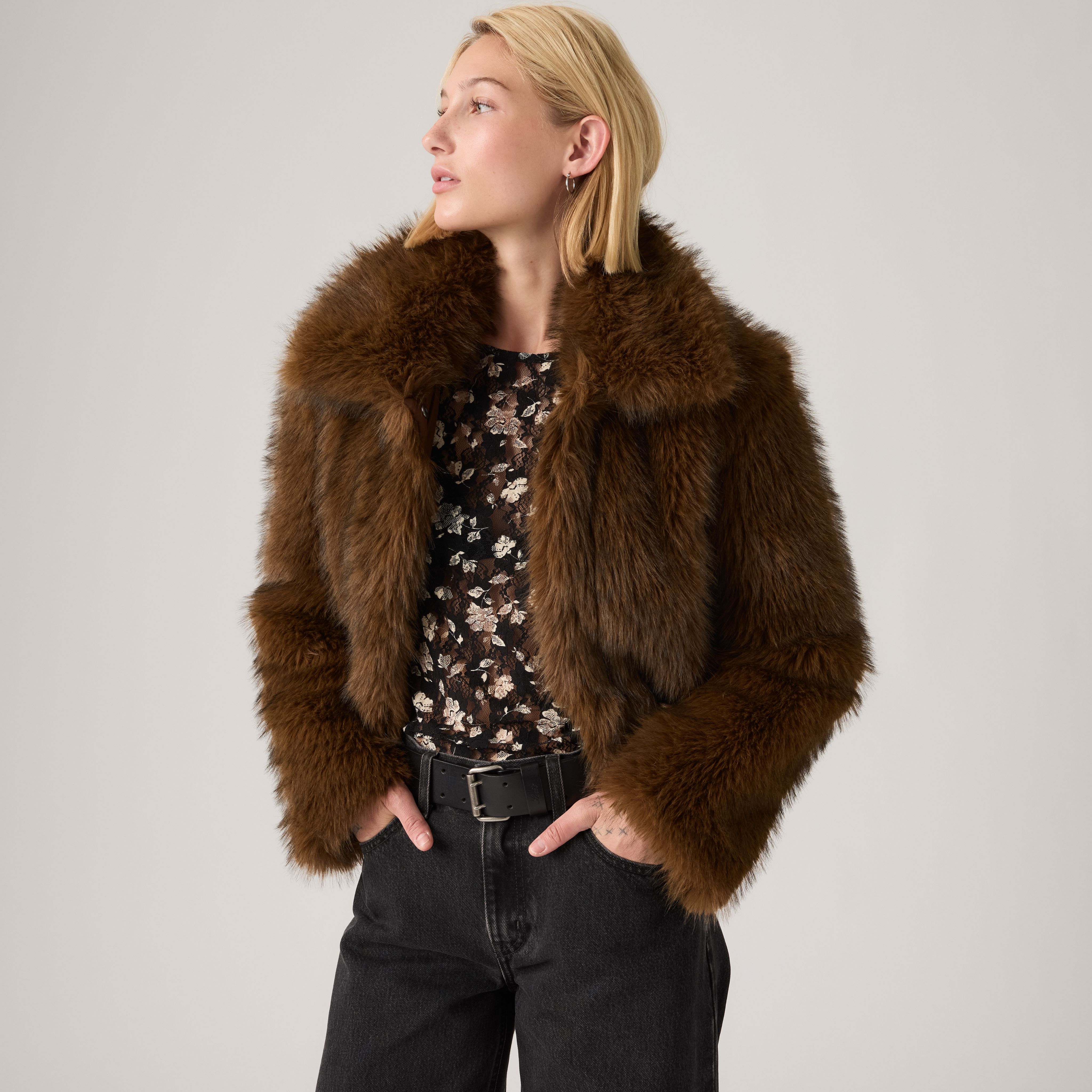Laney Jacke aus Kunstpelz 1