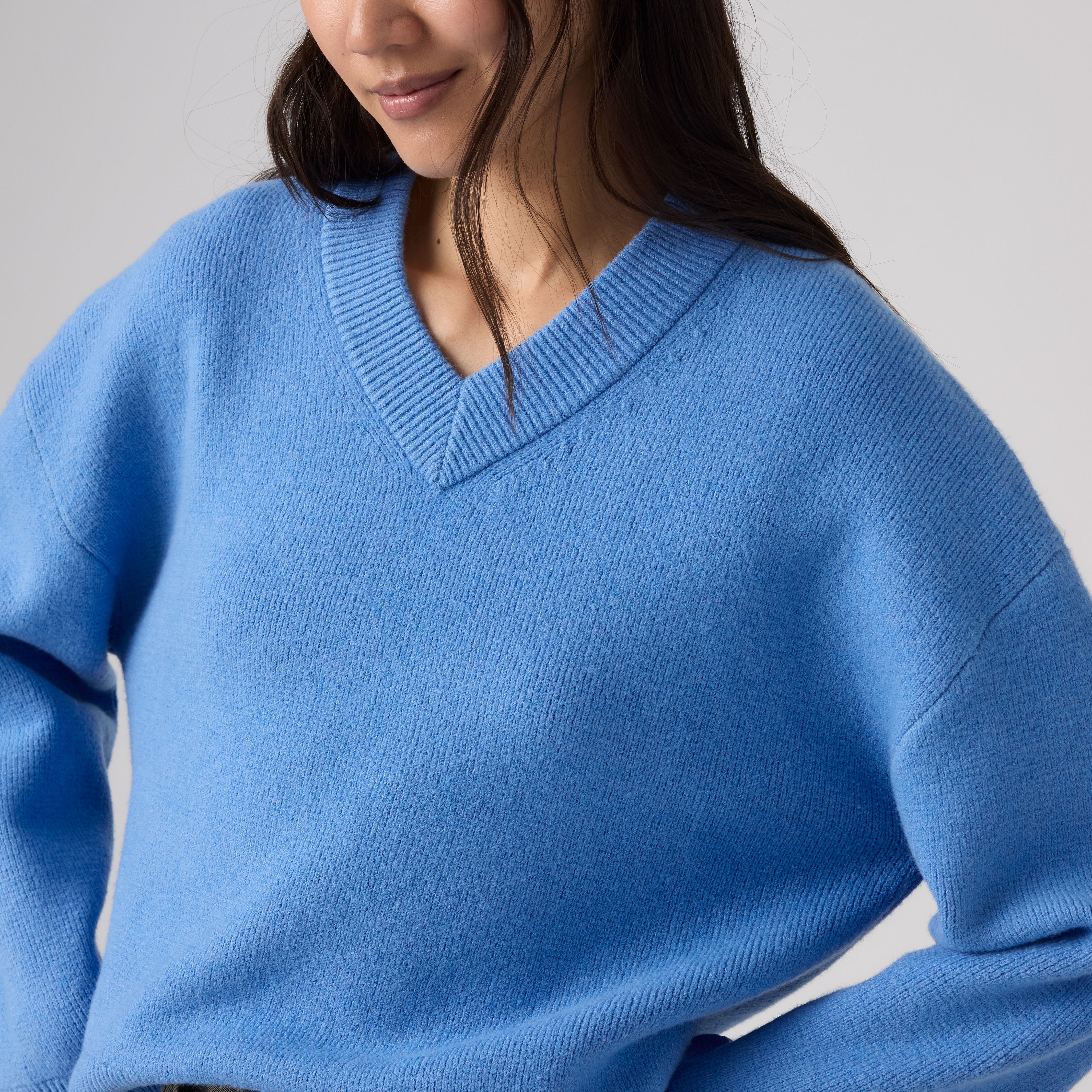 Supersoft V-Neck Sweater 2