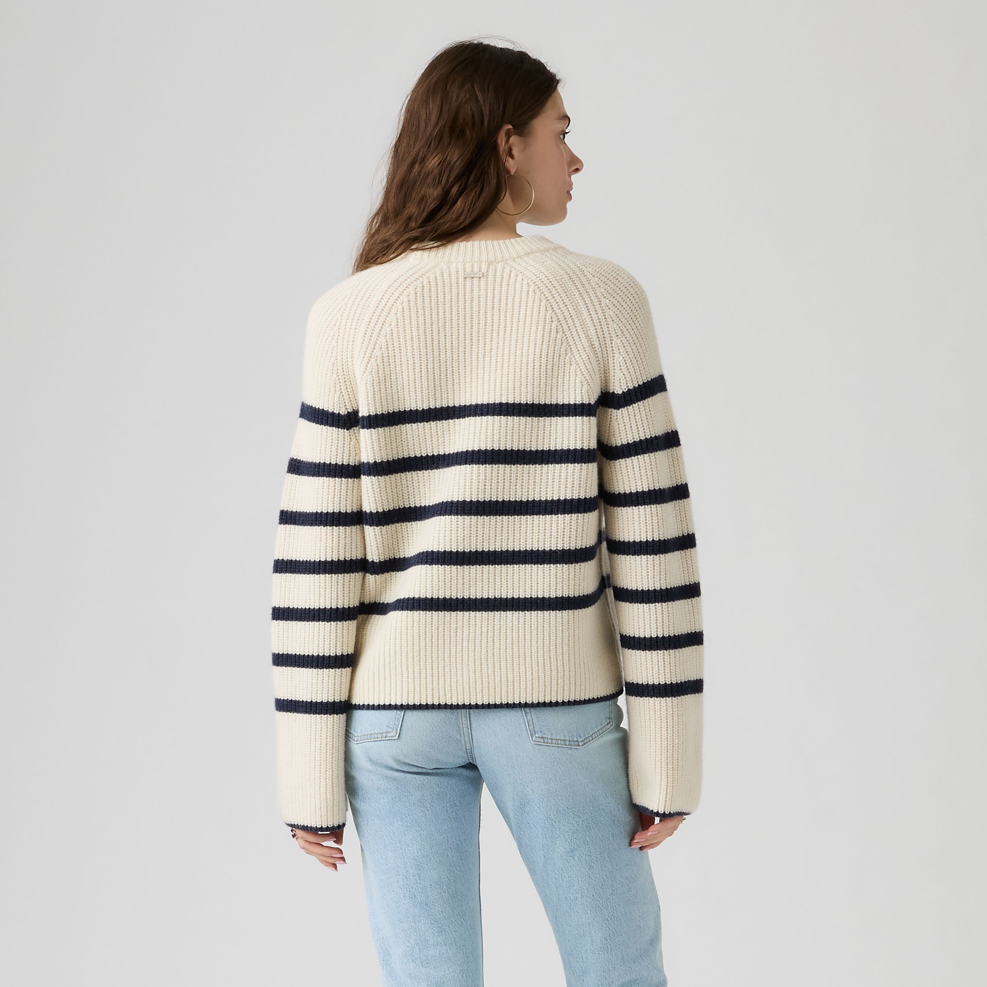 Frida Wool Crewneck Sweater 4