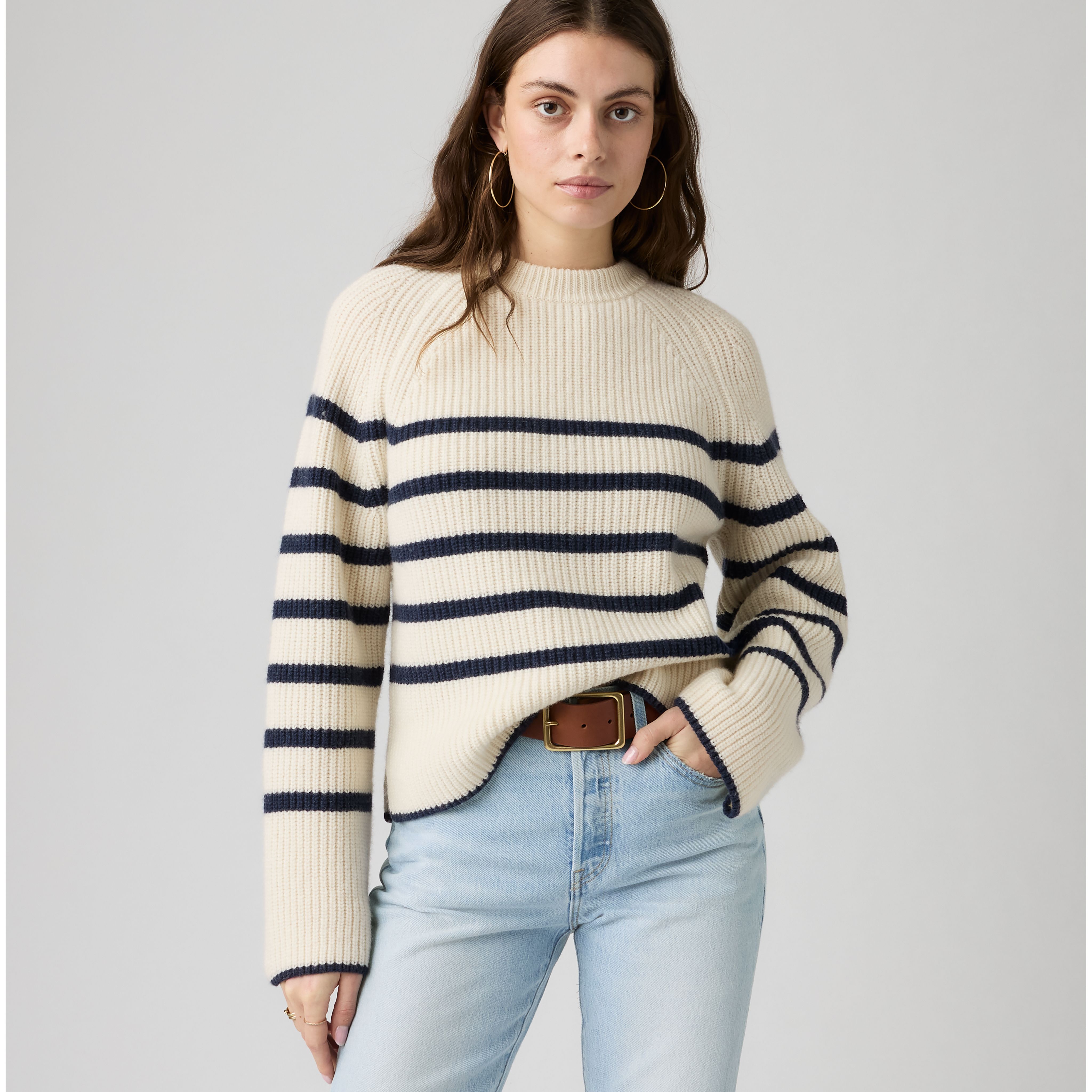 Frida Wool Crewneck Sweater 2