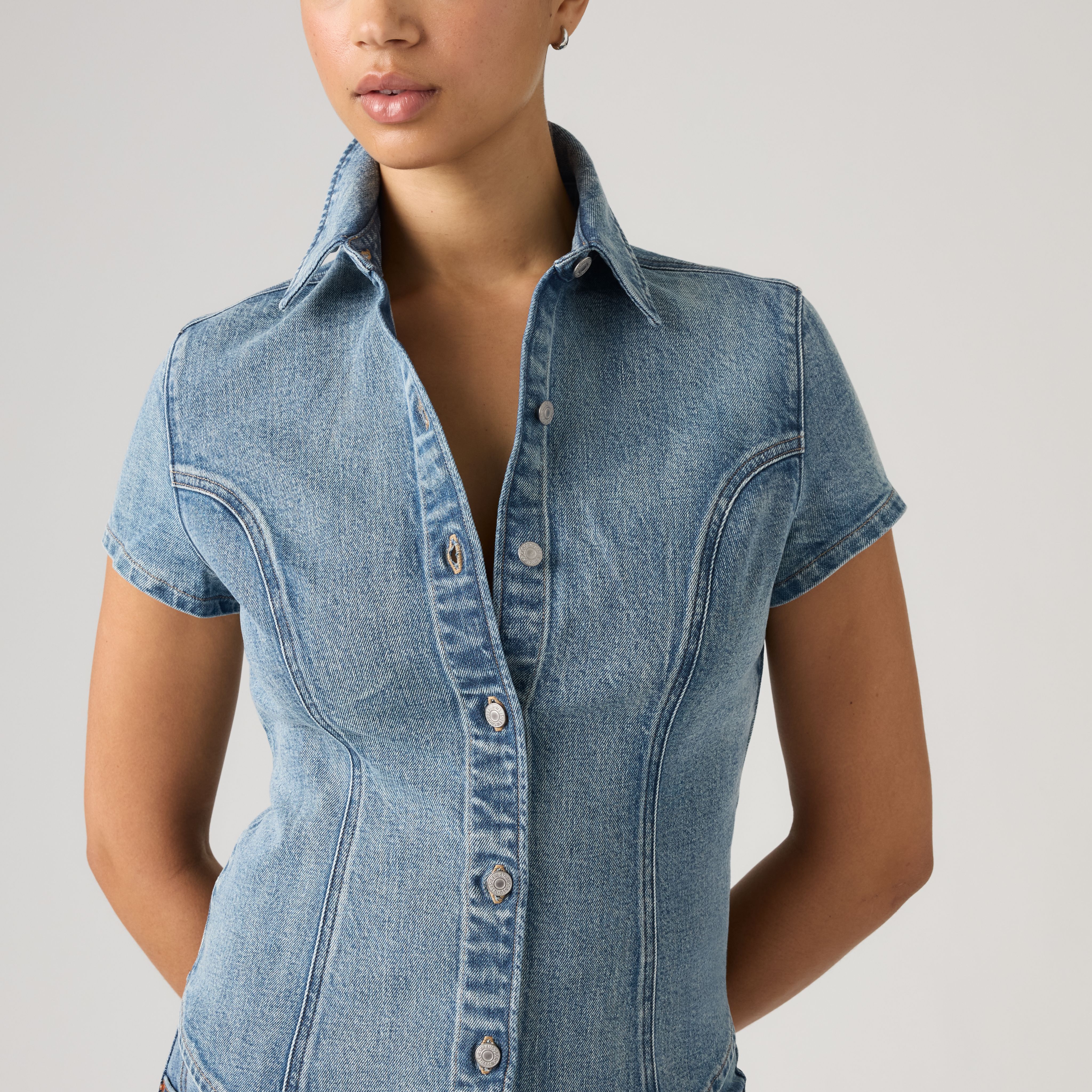 Short Sleeve Shaped Denim Shirt 2
