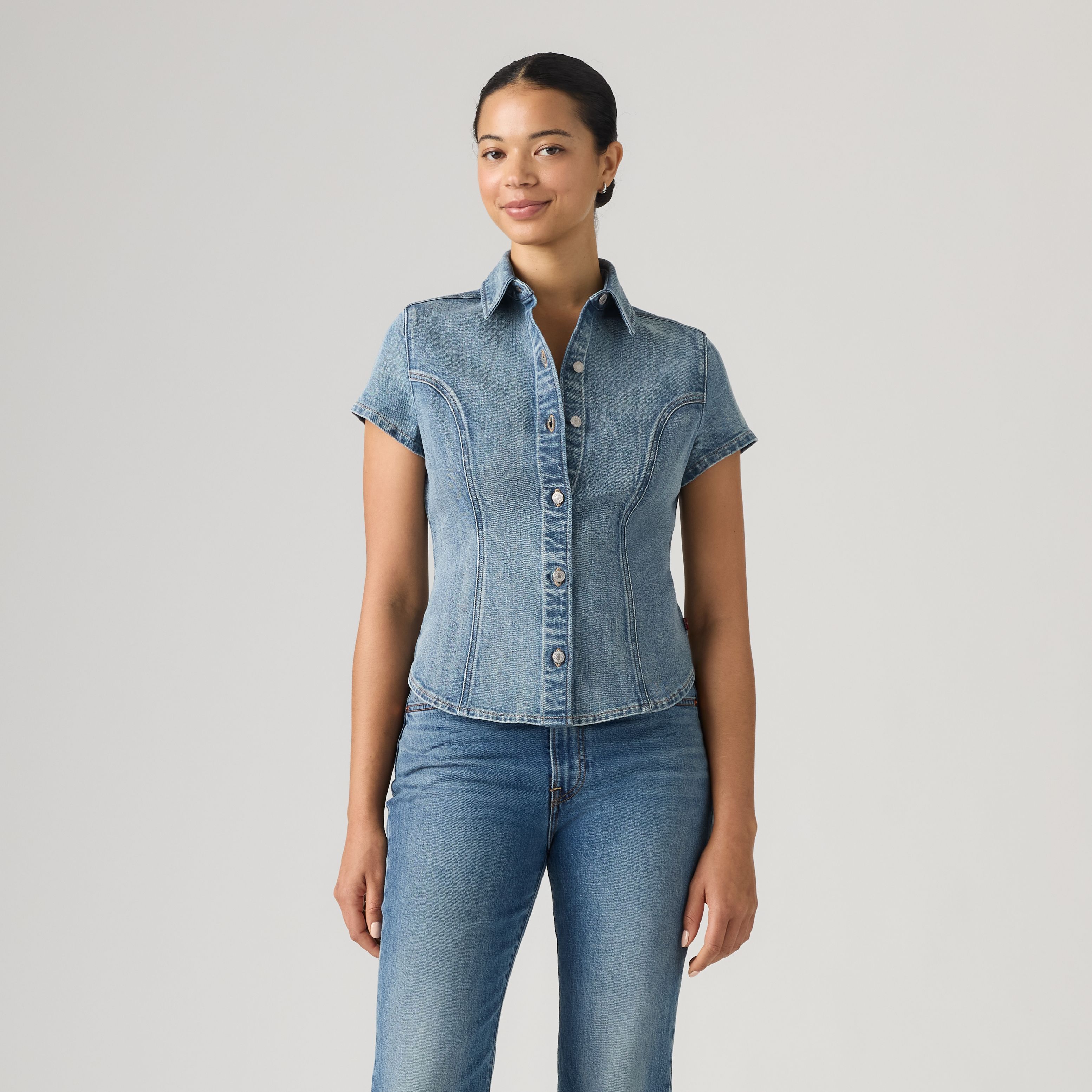 Short Sleeve Shaped Denim Shirt 3