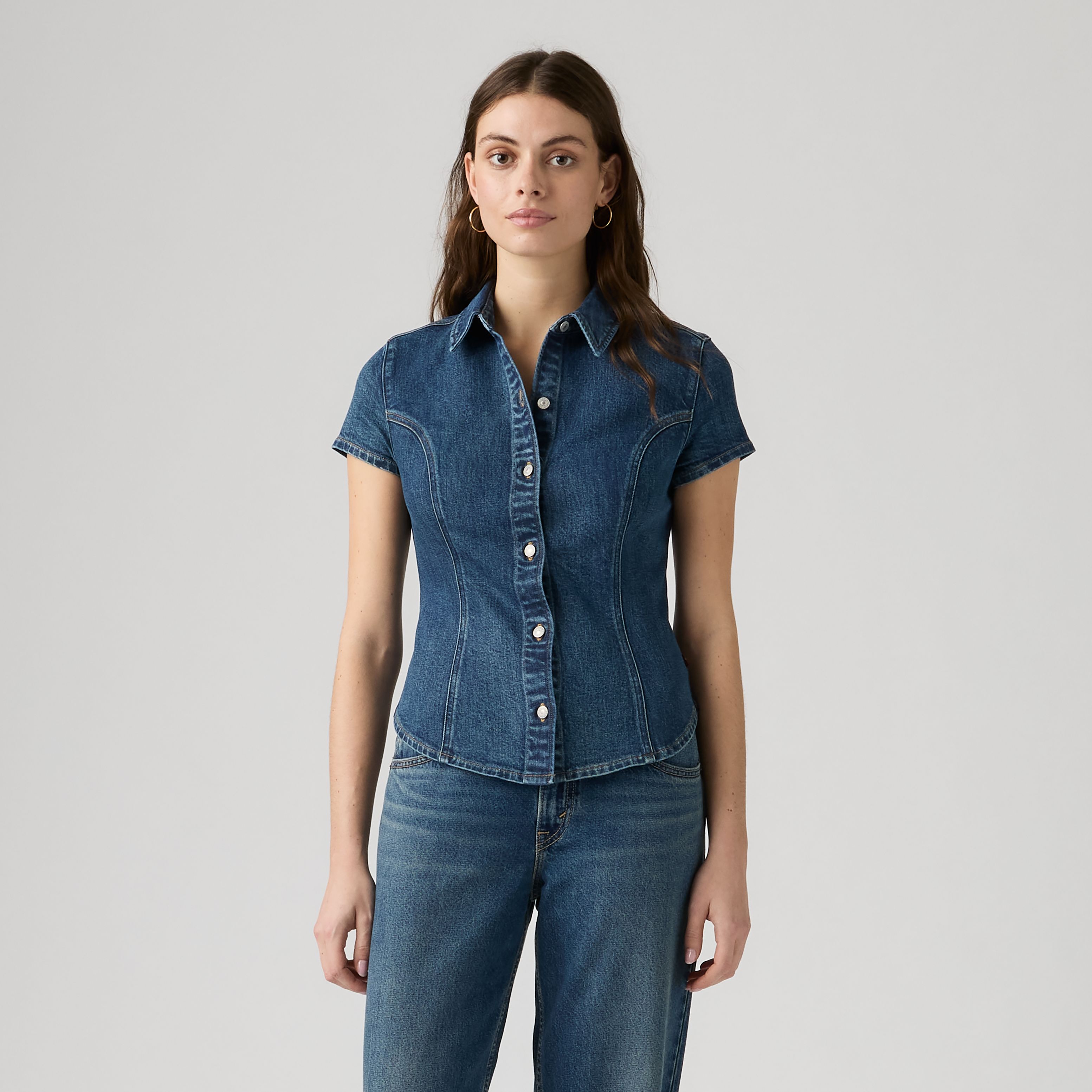 Short Sleeve Shaped Denim Shirt 3