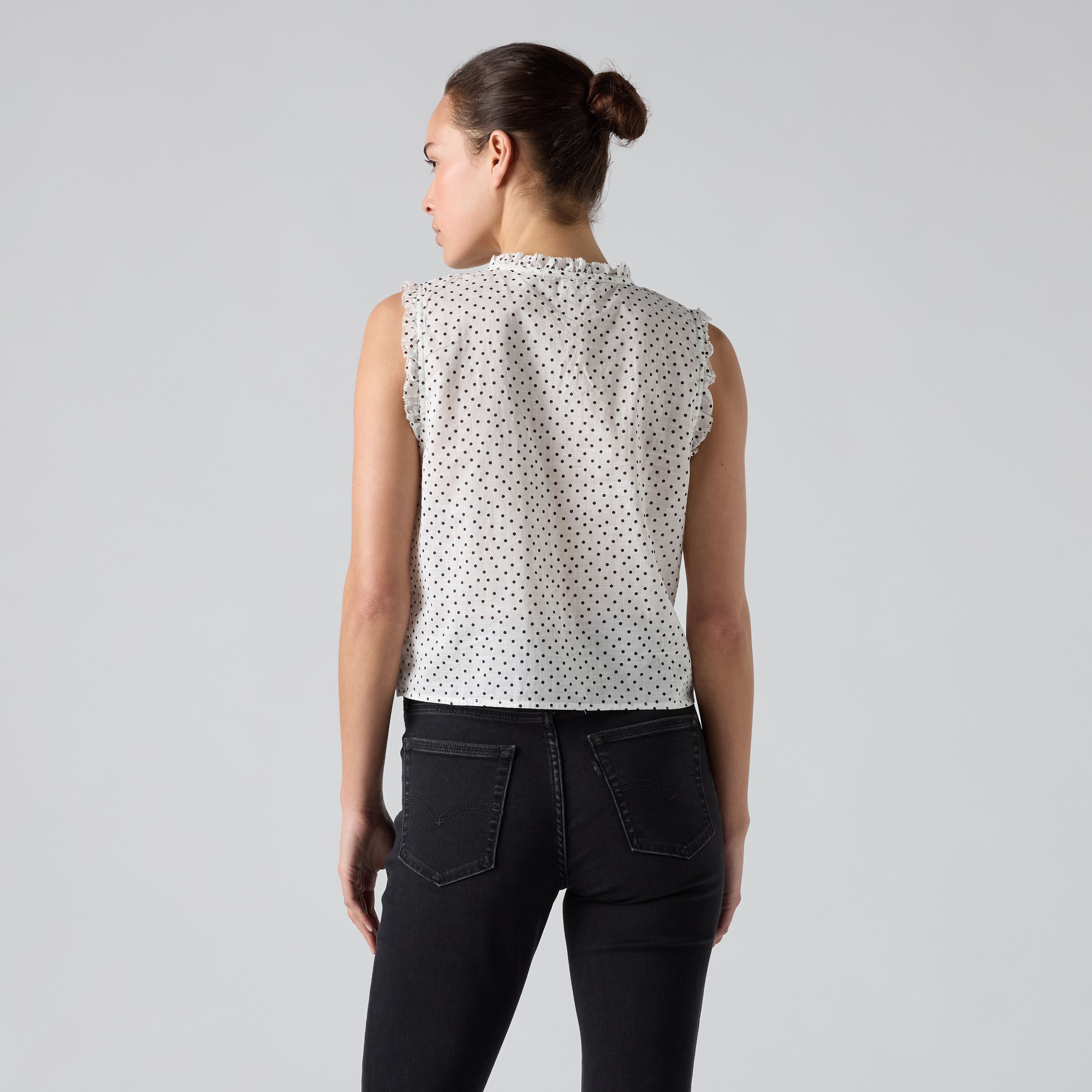 Shelby Sleeveless Slim Blouse 4