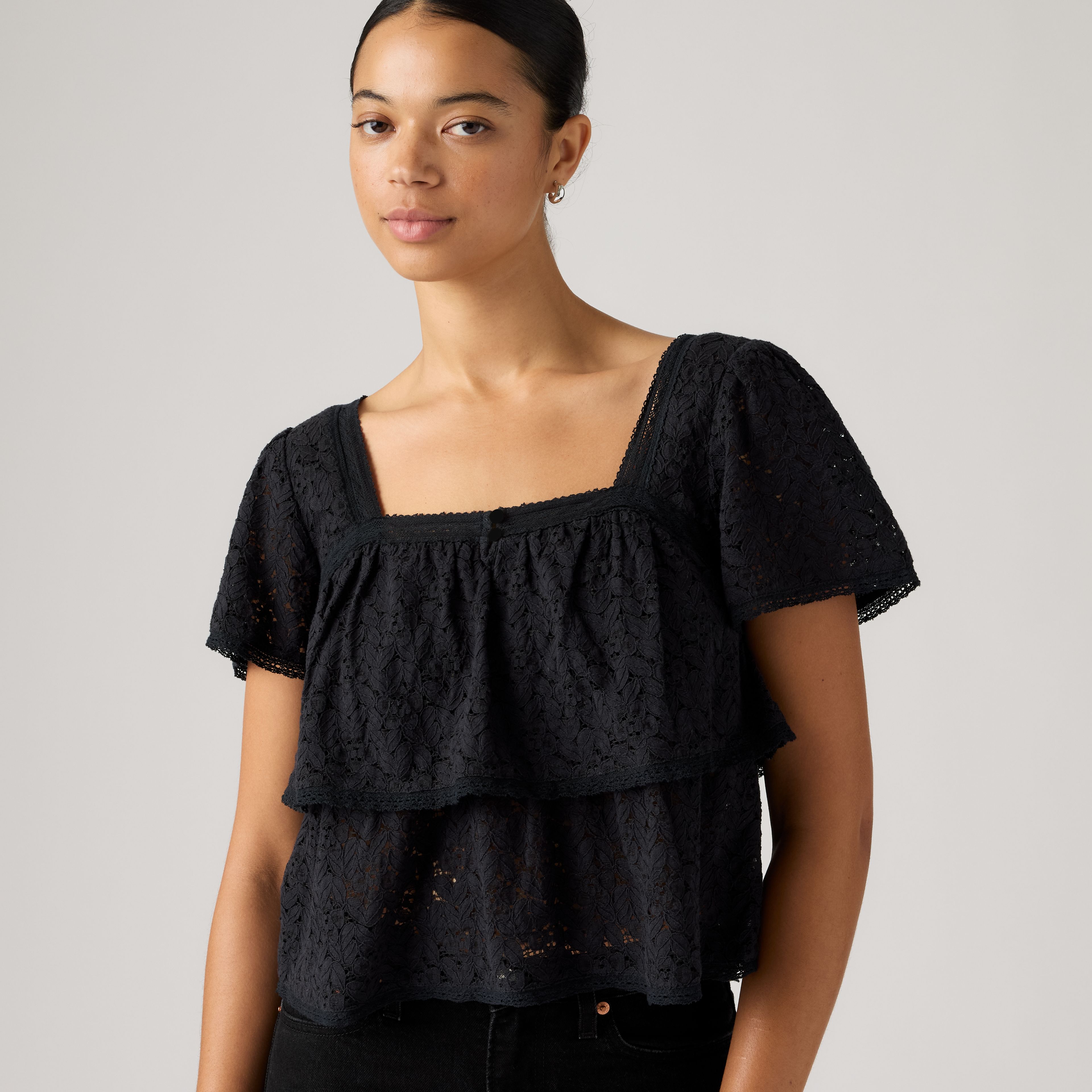 Dom Short-Sleeve Lace Blouse