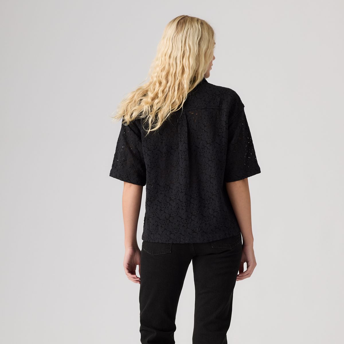 Harlie Boyfriend Short-Sleeve Lace Button Down Shirt — Anthracite Night - Black