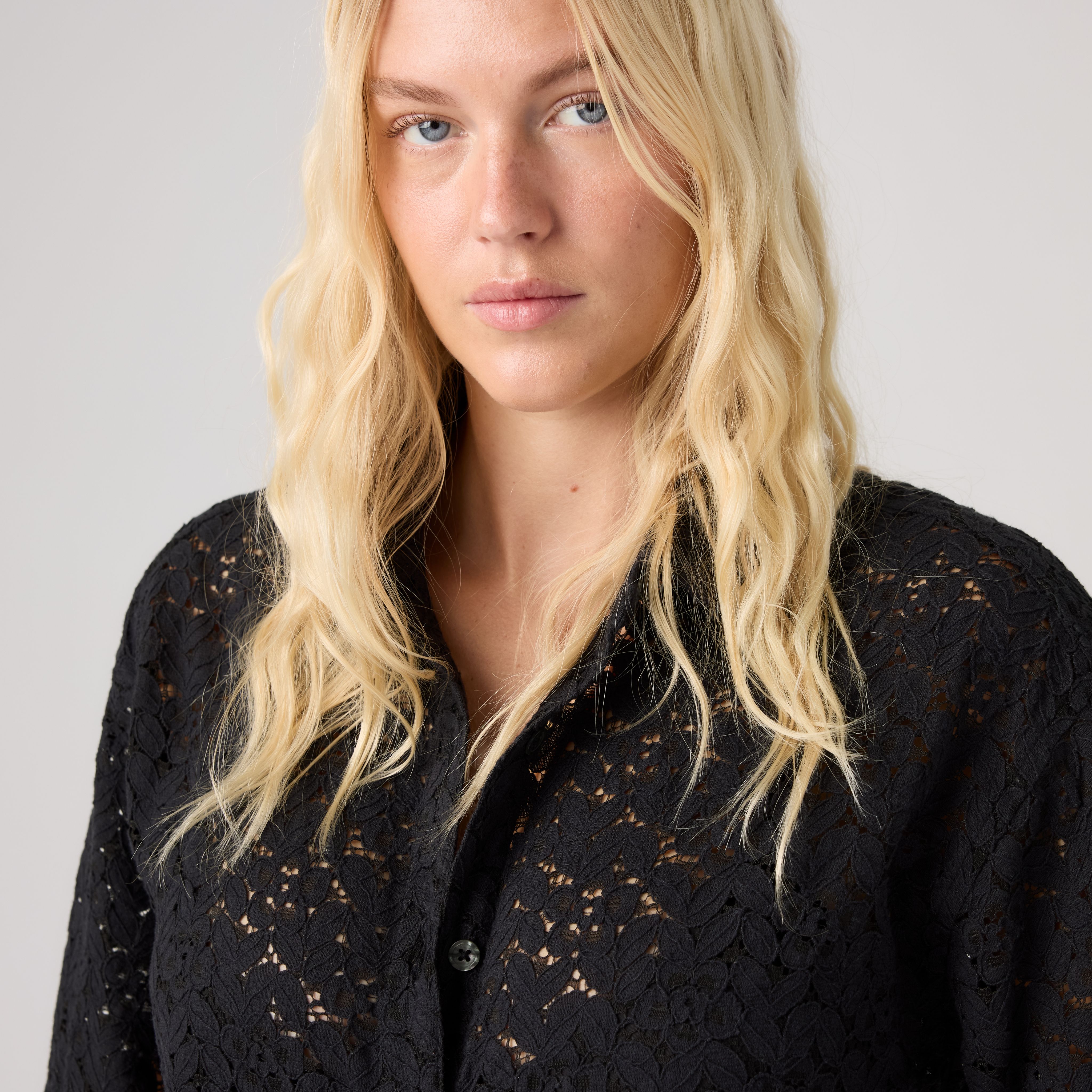 Harlie Short Sleeve Lace Shirt 2