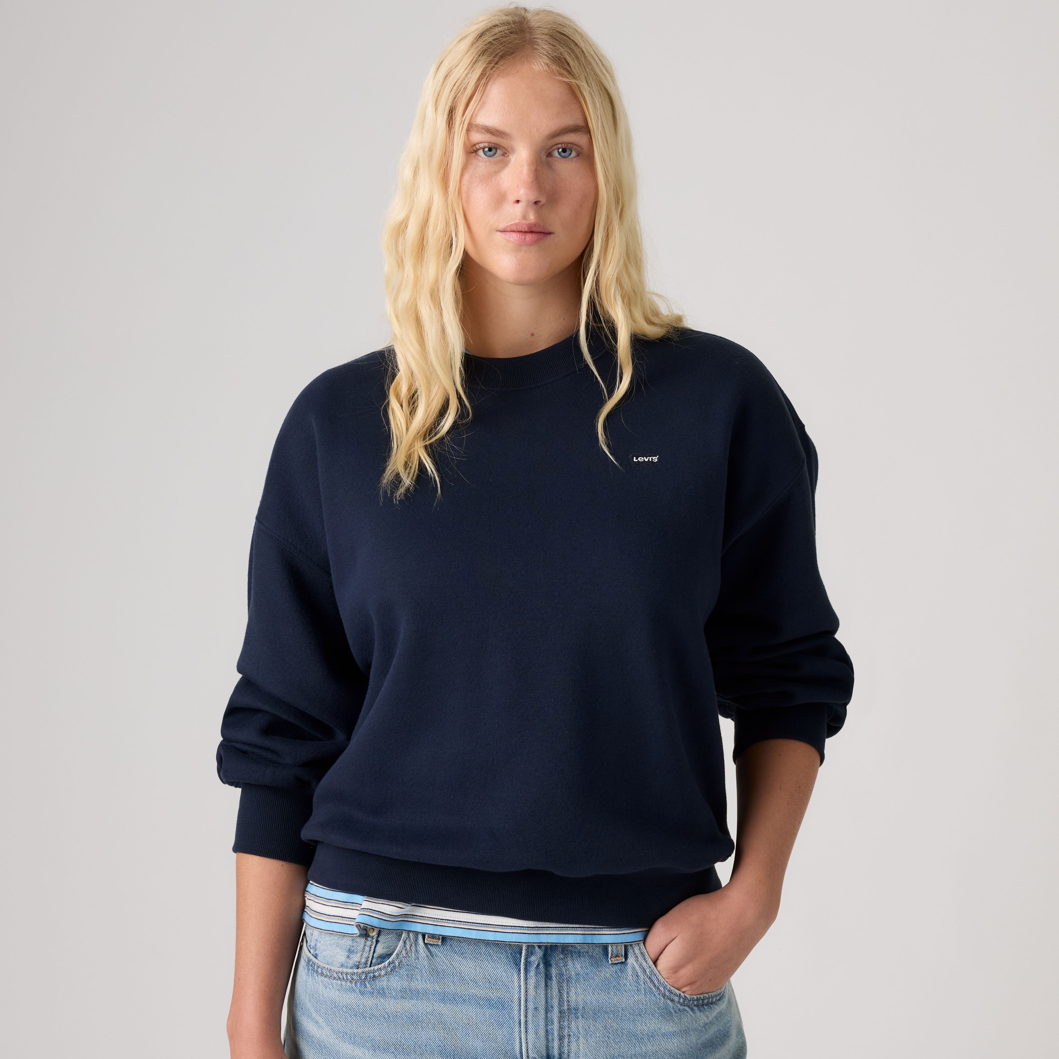 Everyday Crewneck Sweatshirt 1