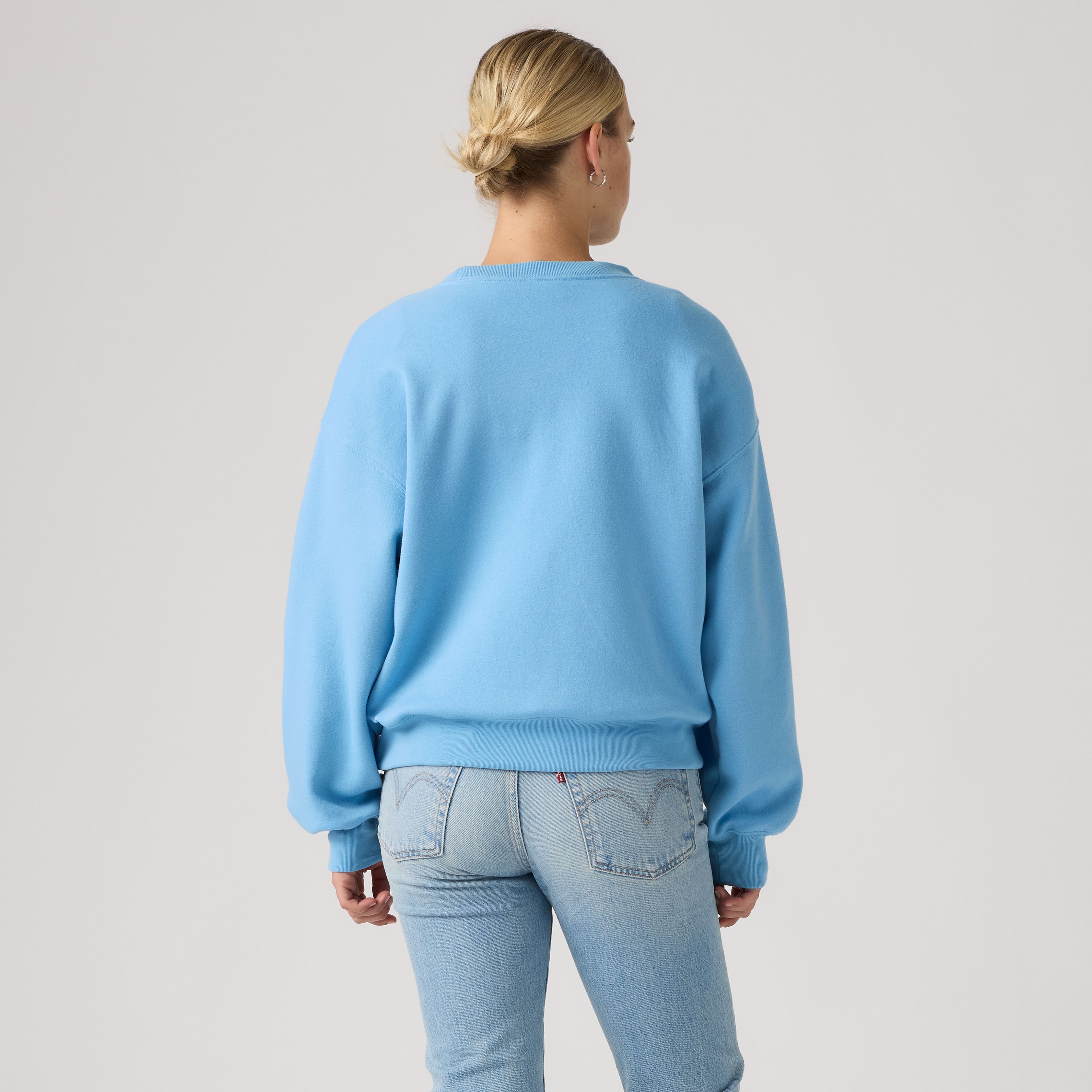Everyday Crewneck Sweatshirt 4