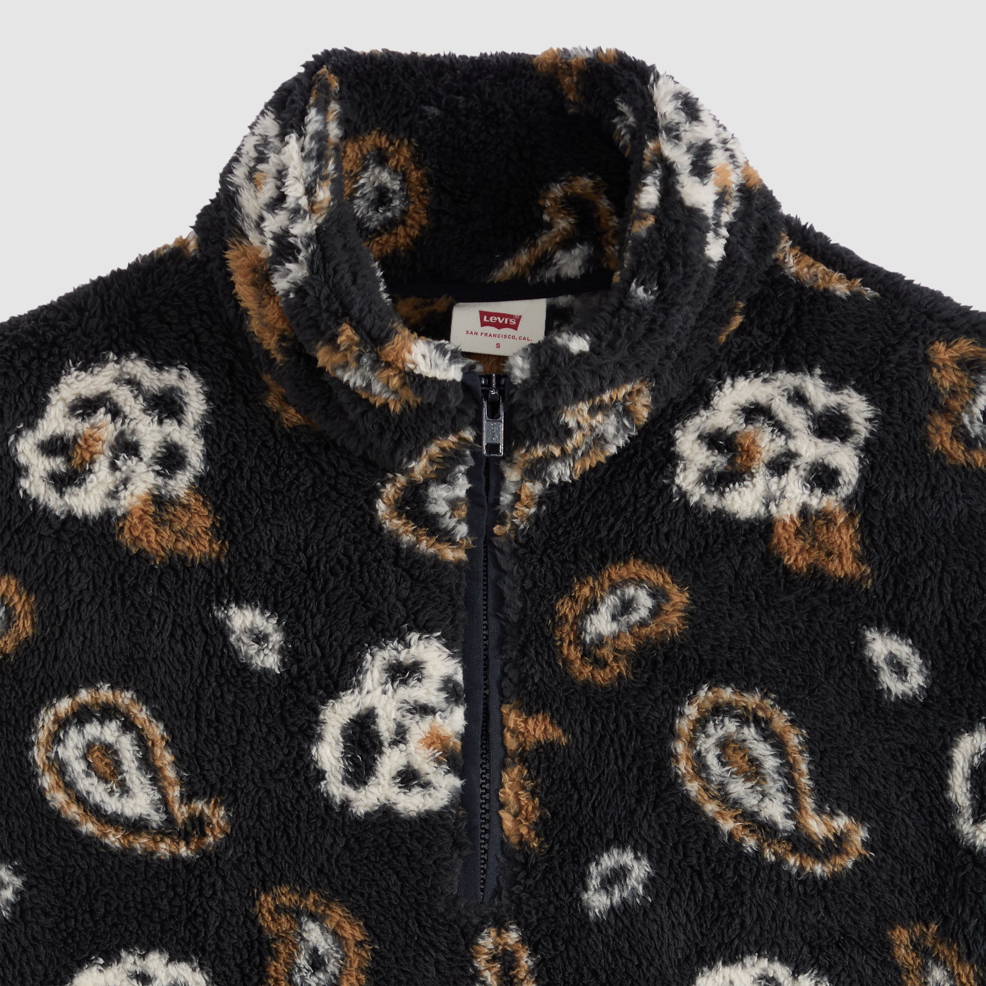Atwood Sherpa Quarter-Zip Pullover 6