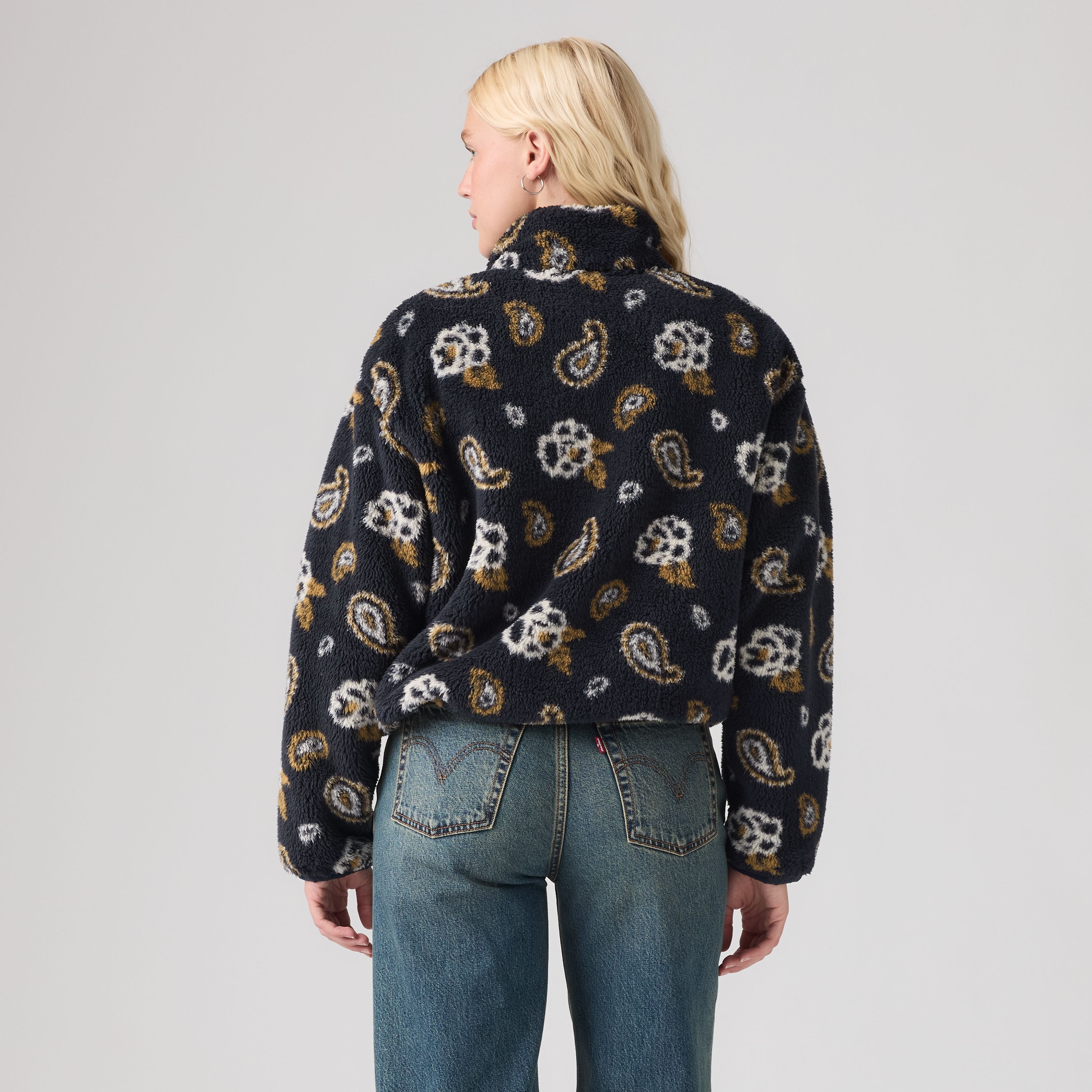 Atwood Sherpa Quarter-Zip Pullover 4