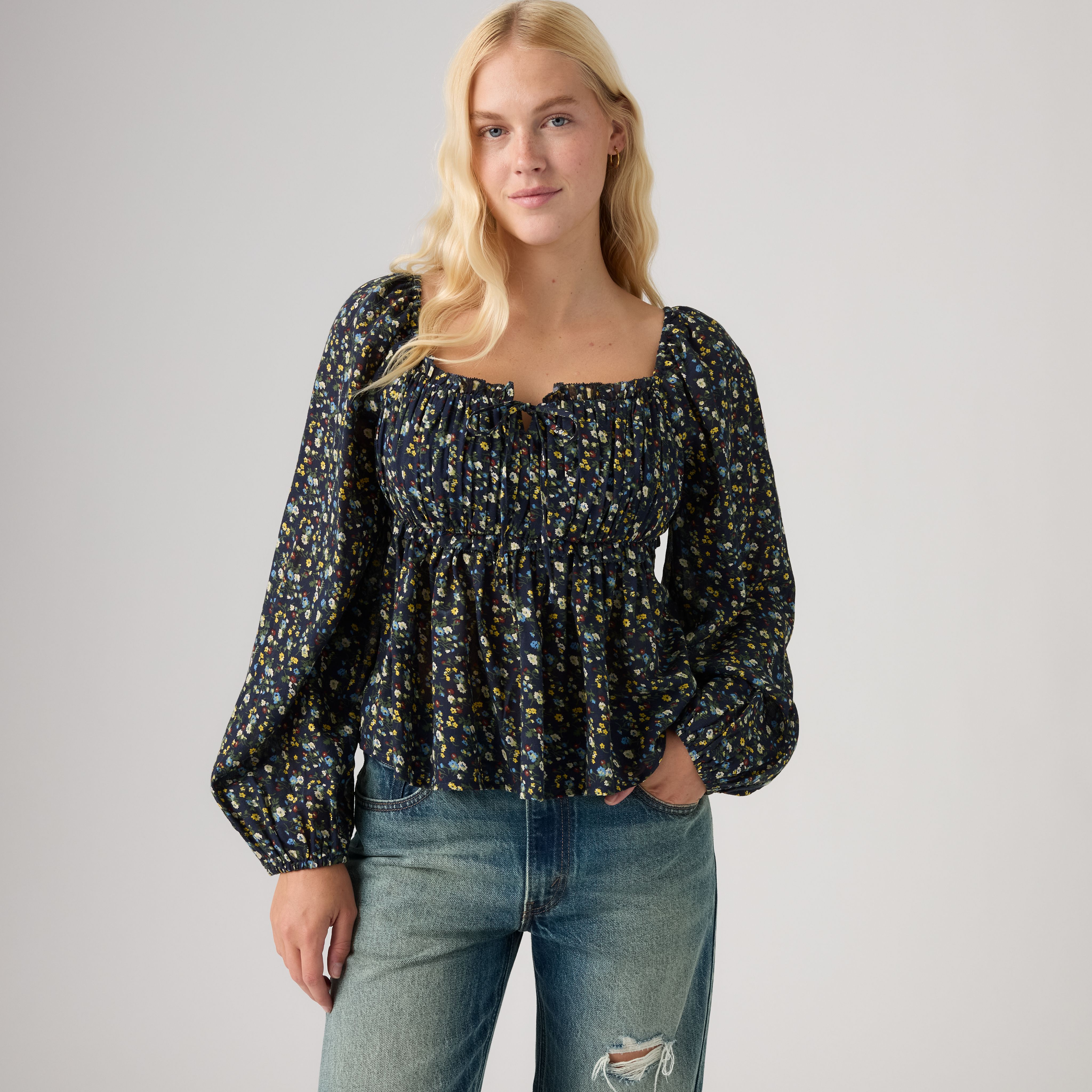 Oraya Long-Sleeve Blouse 1