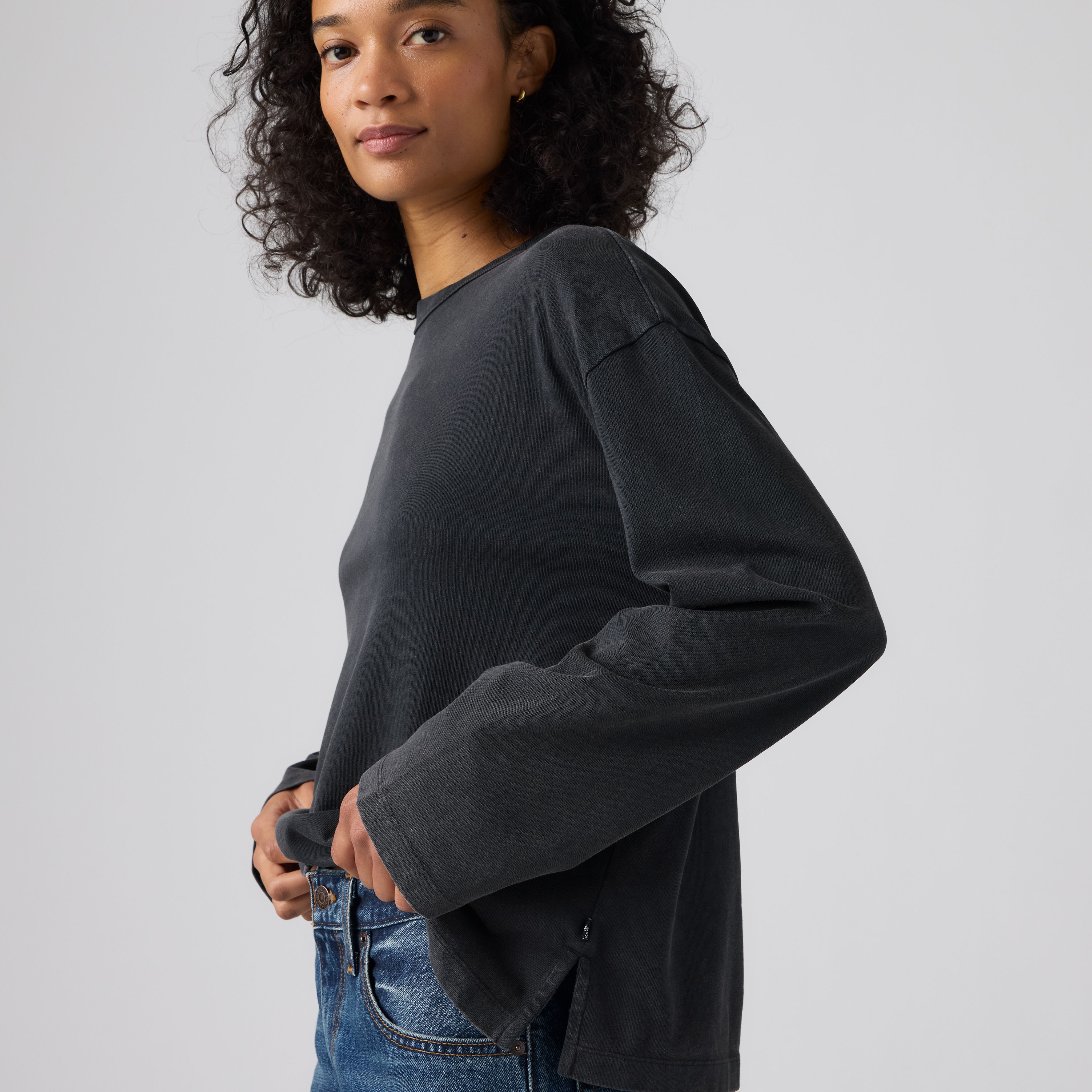 Vintage Long-Sleeve Tee 2