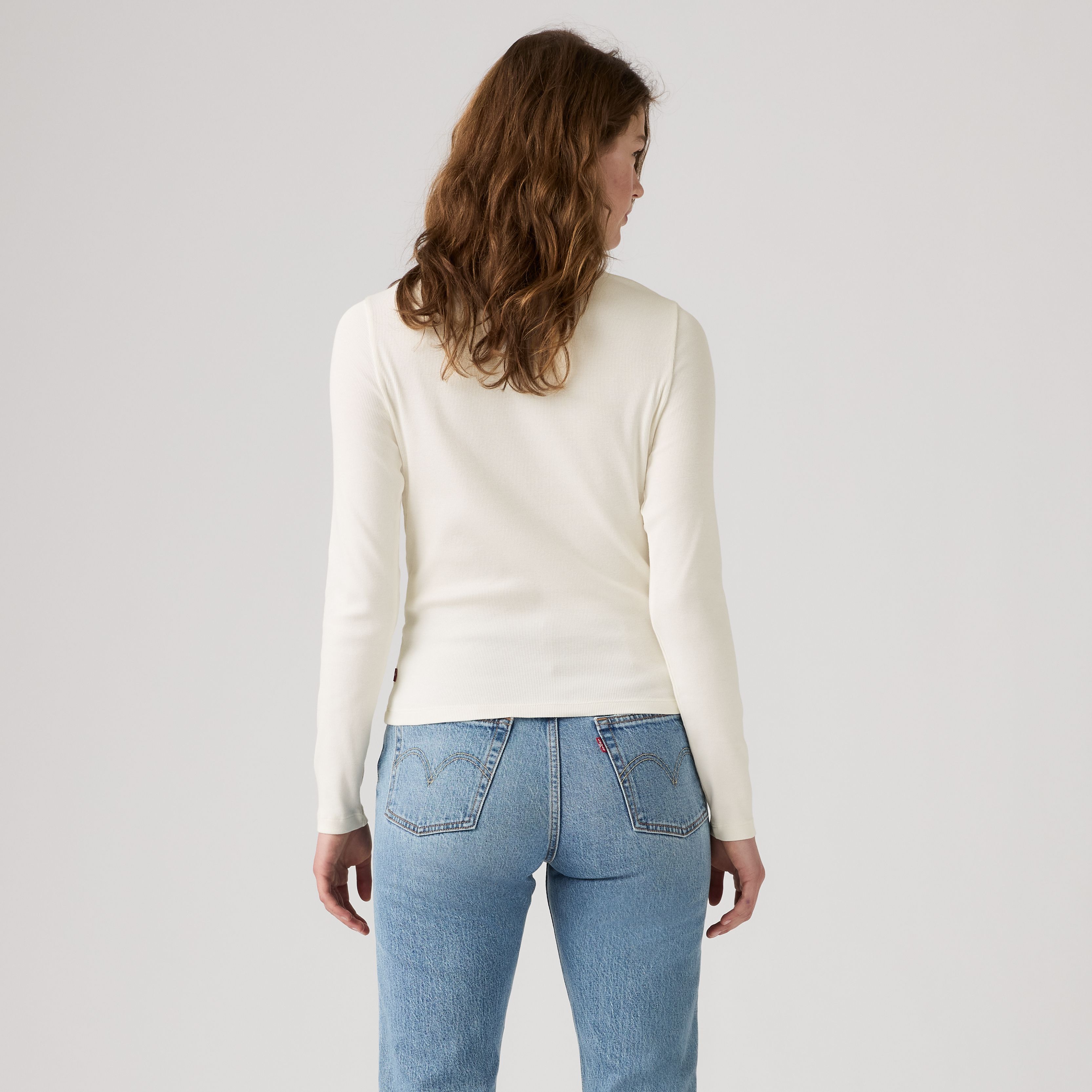 Essential Long-Sleeve Henley 4