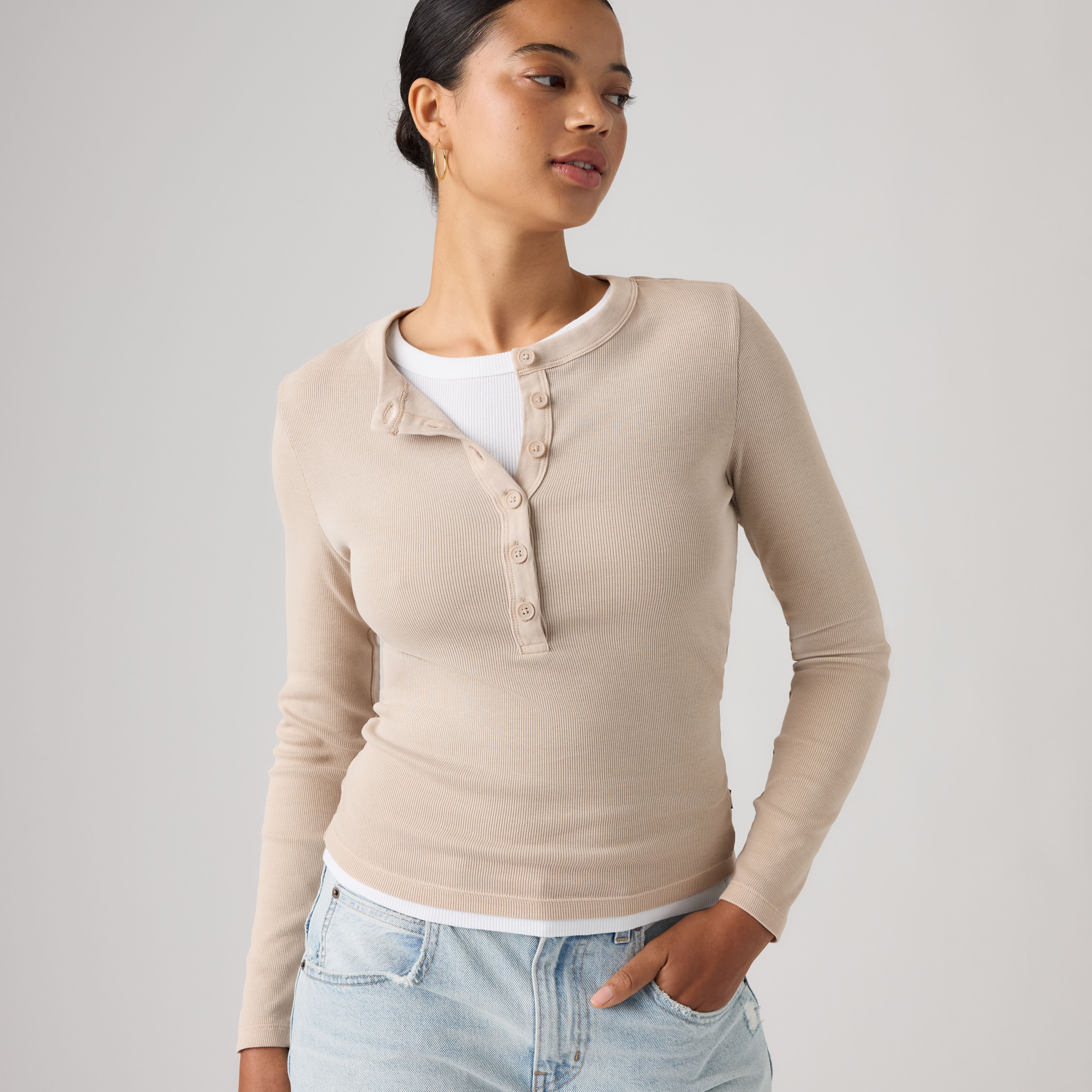 Essential Long-Sleeve Henley 1