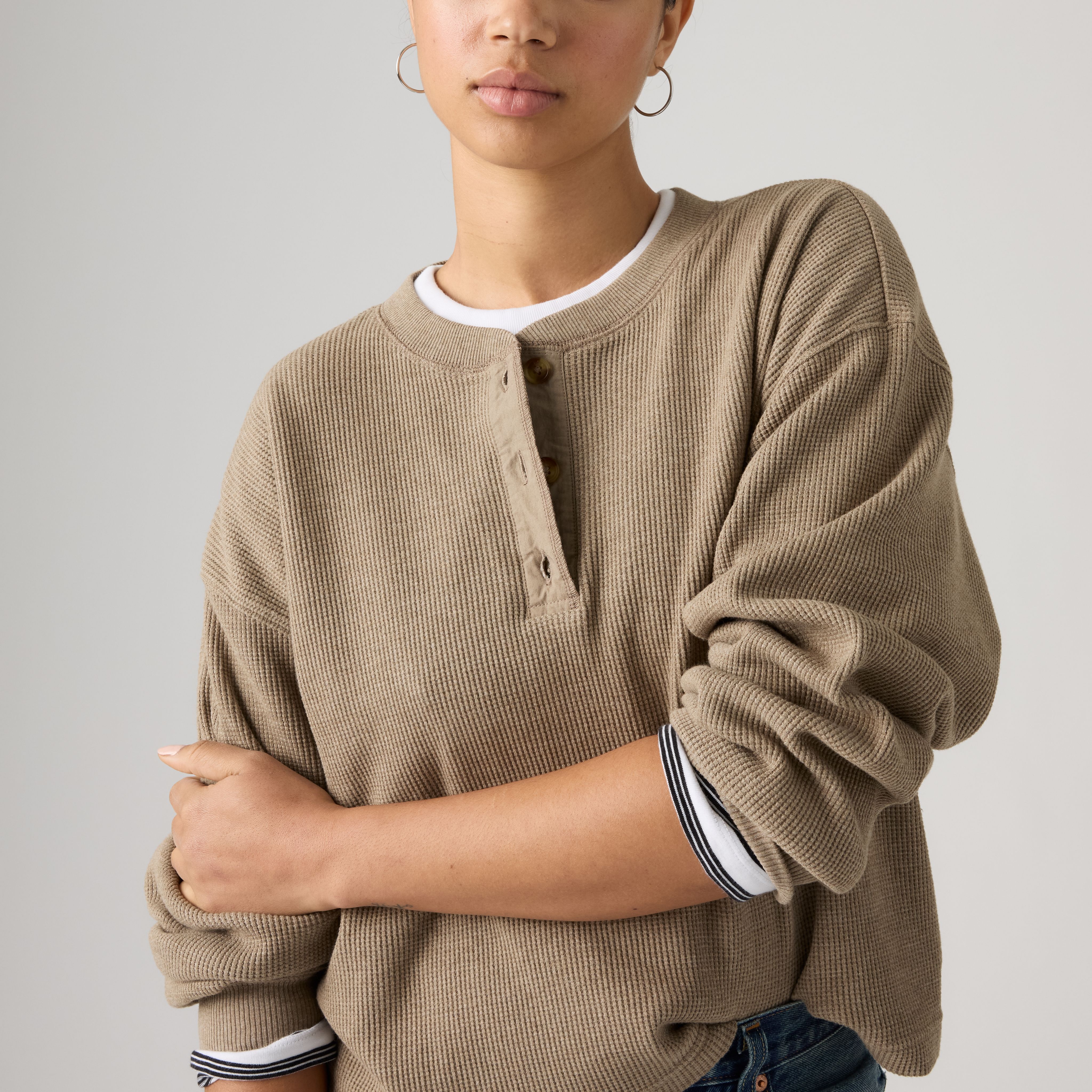 Dry Goods Relaxed Long-Sleeve Henley 2