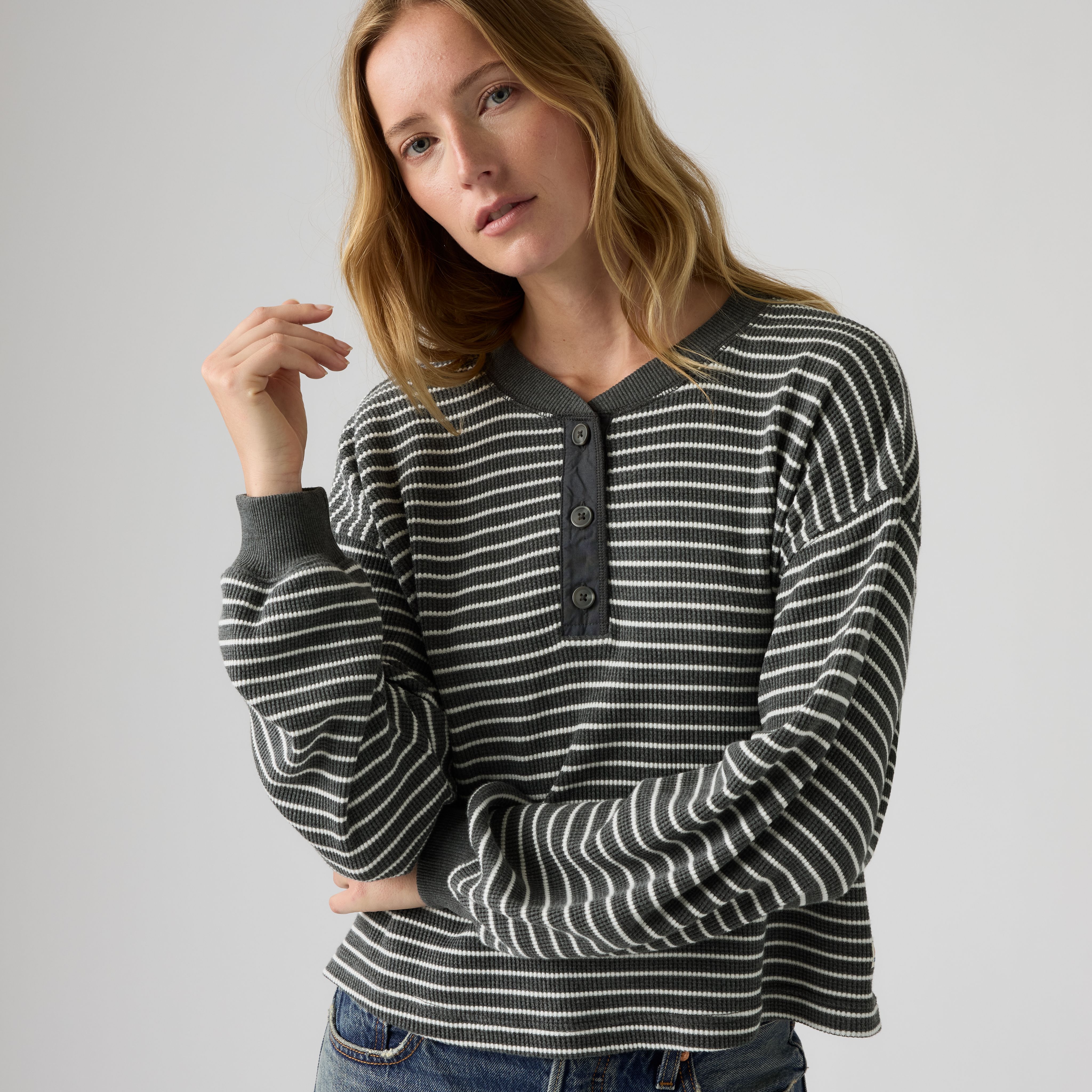 Dry Goods Relaxed Long-Sleeve Henley 2