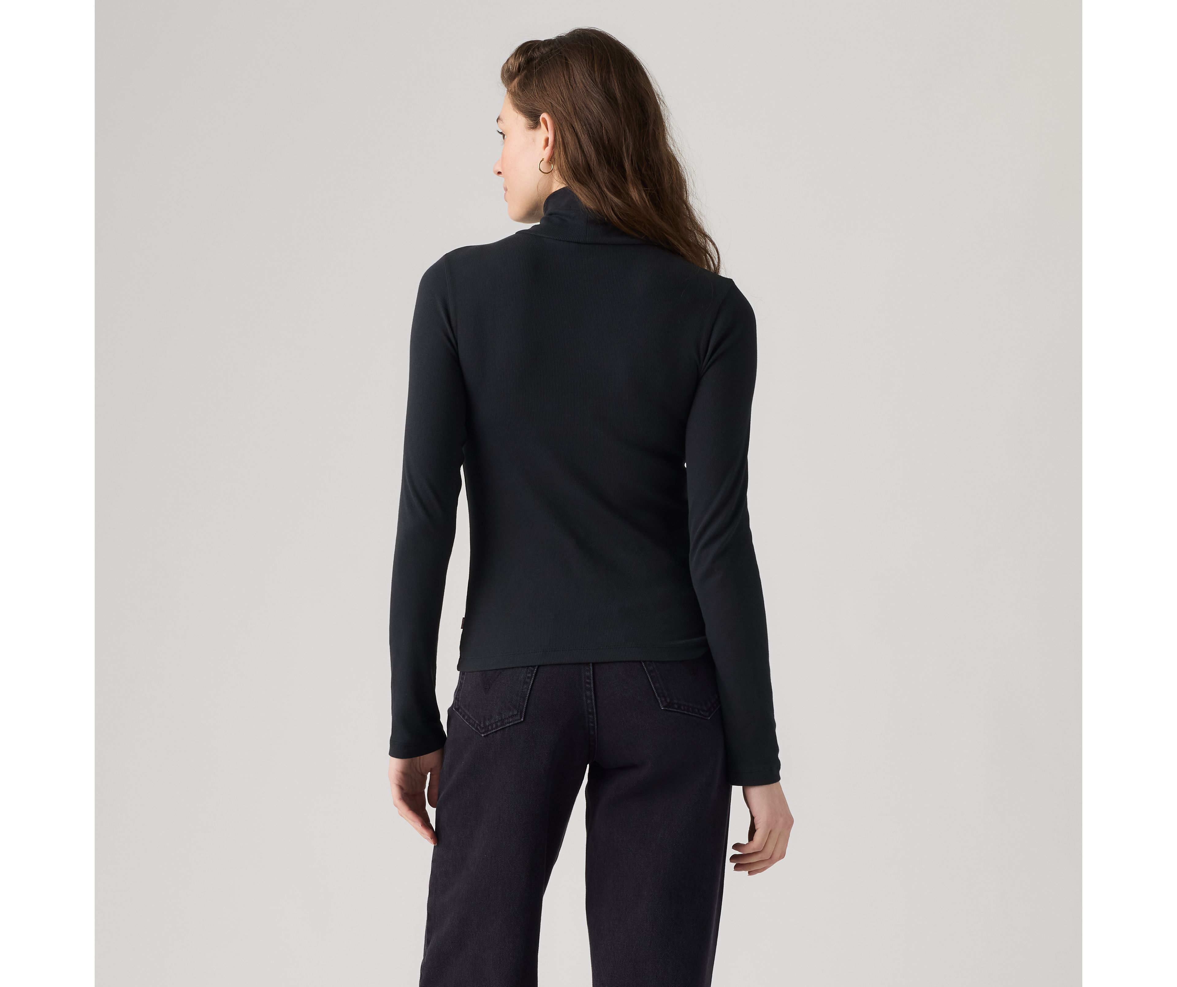 Hayes Long-Sleeve Turtleneck