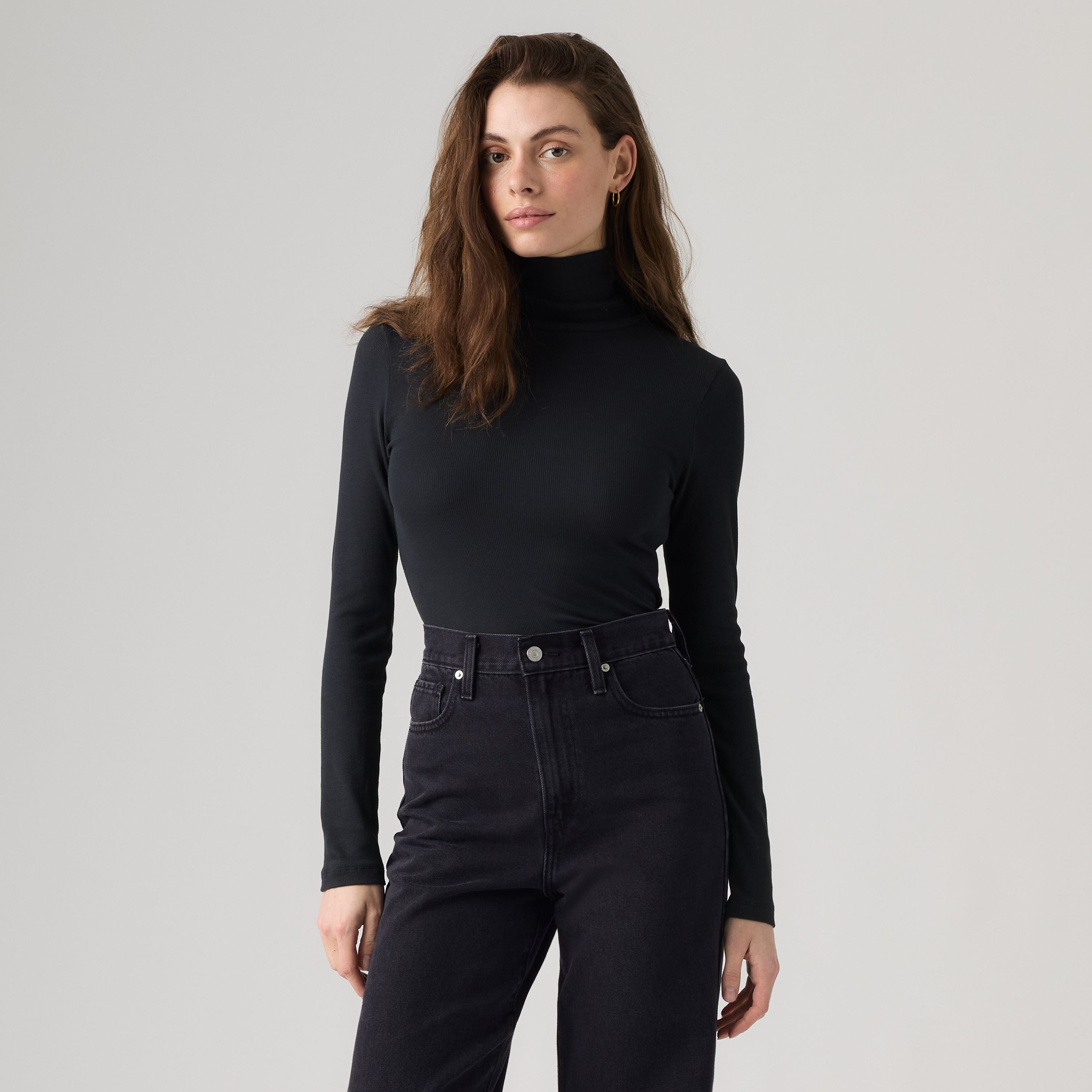 Hayes Long-Sleeve Turtleneck 3