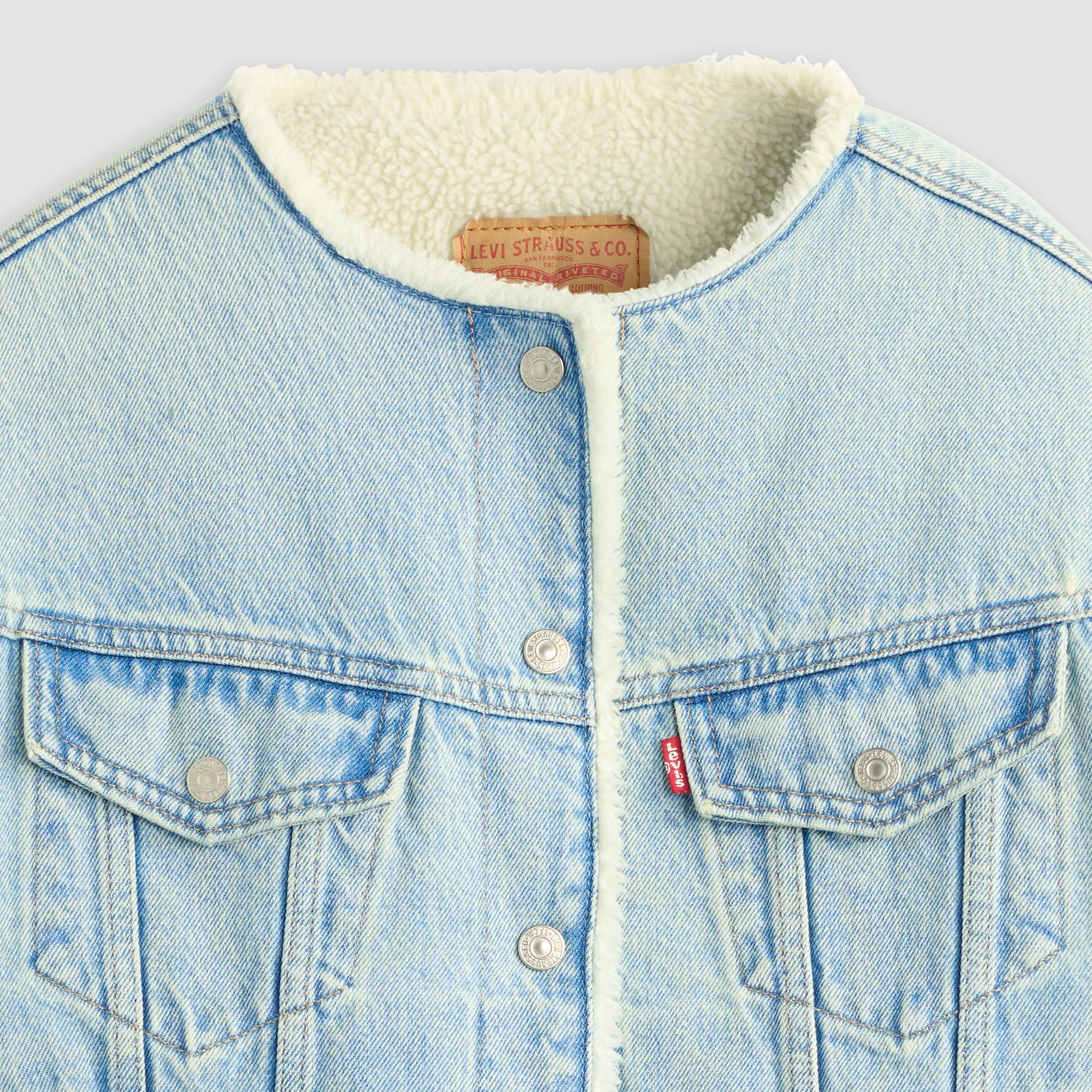 Collarless Shrunken '90s Sherpa Trucker Jacket 6