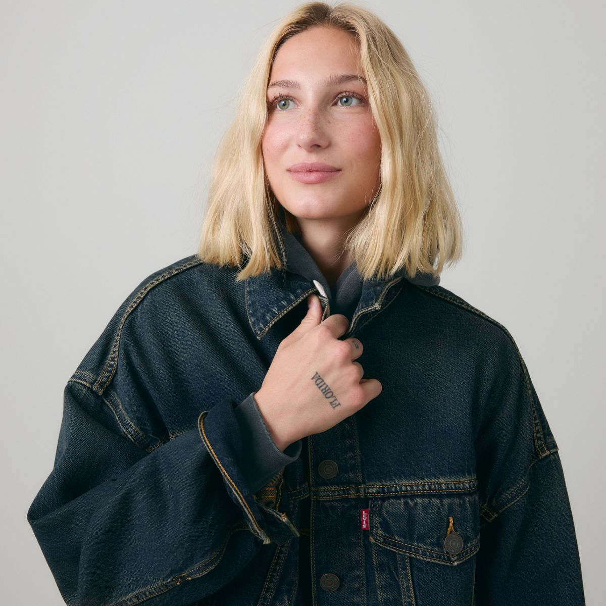 Loose Cropped Trucker Jacket — High Vibration Trucker - Dark Wash