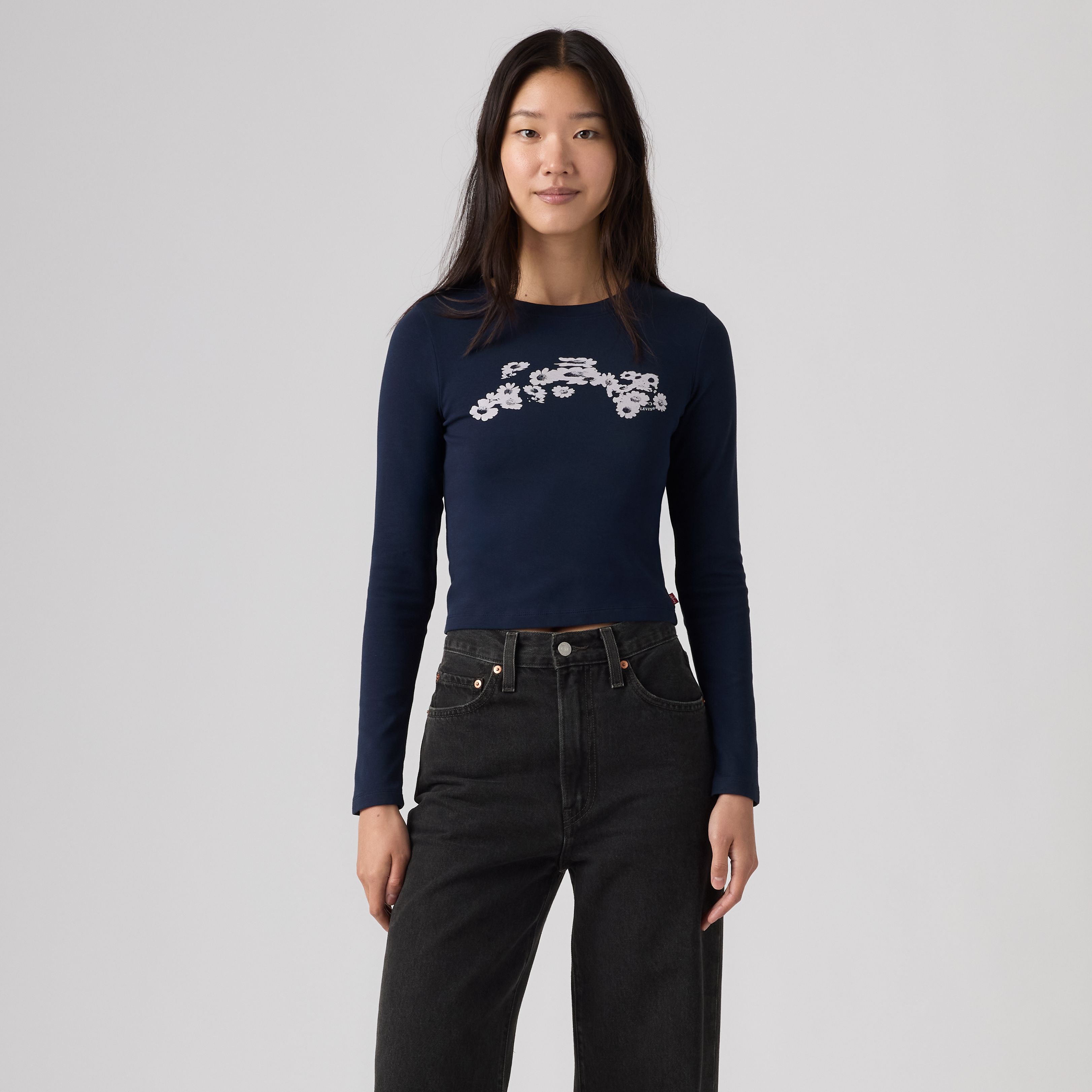 Graphic Essential Long-Sleeve Baby Tee 1