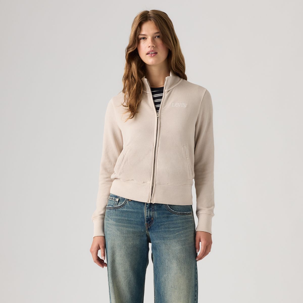 Graphic Slim Fit Full-Zip — Slim Fit Fleece Club Serif Chateau Gray - White