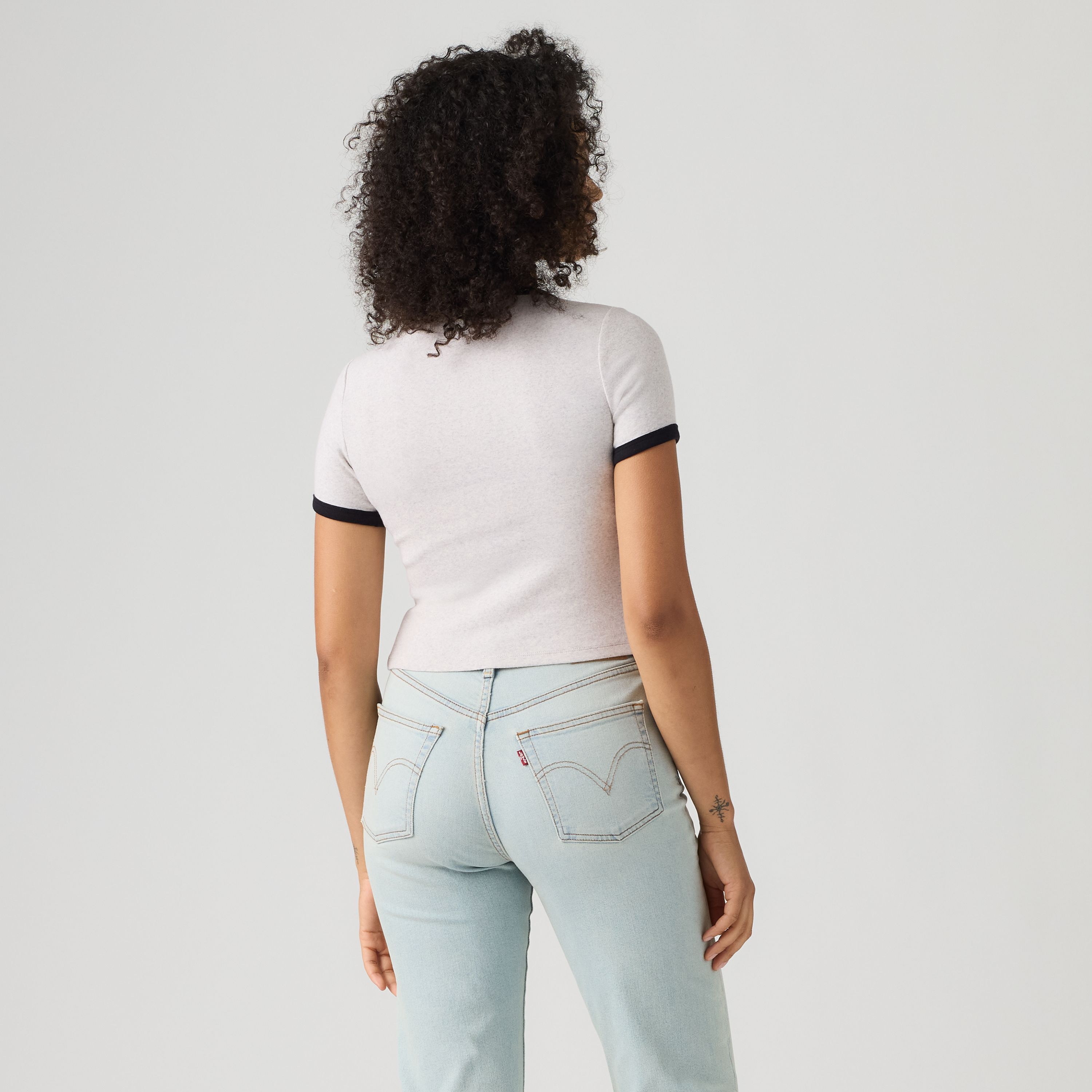 Graphic Hayes Cropped Tee 4