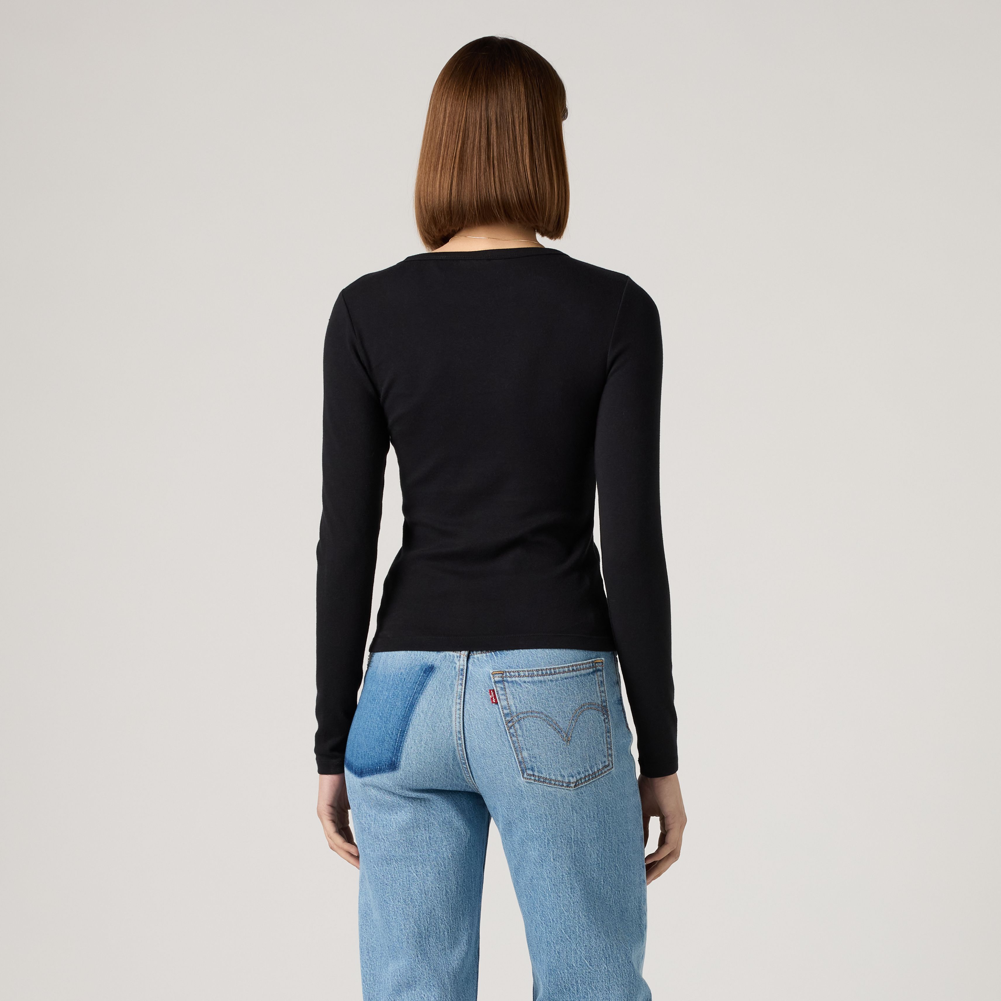 Hayes Long-Sleeve Tee 4