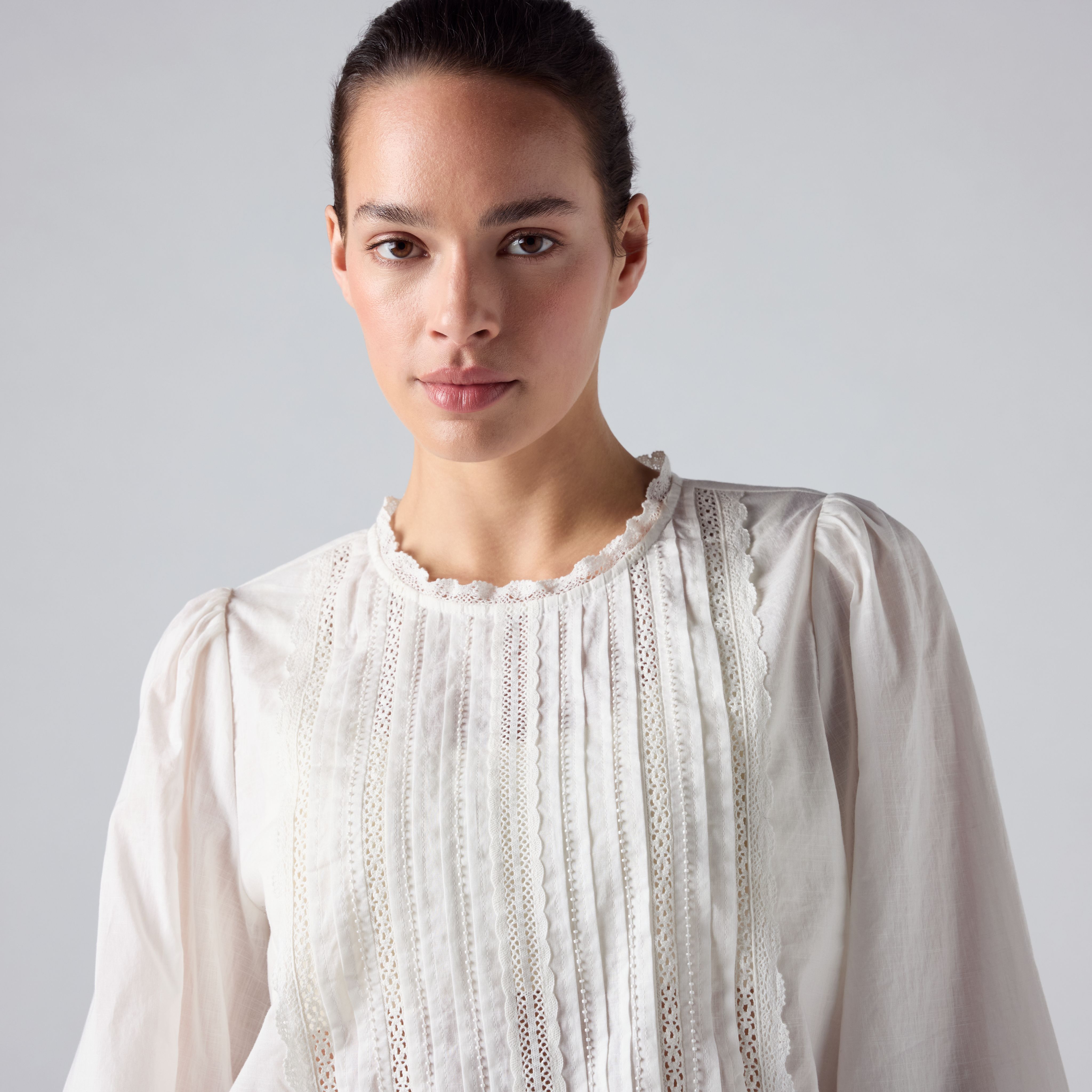 Han Long-Sleeve Beaded Blouse 2